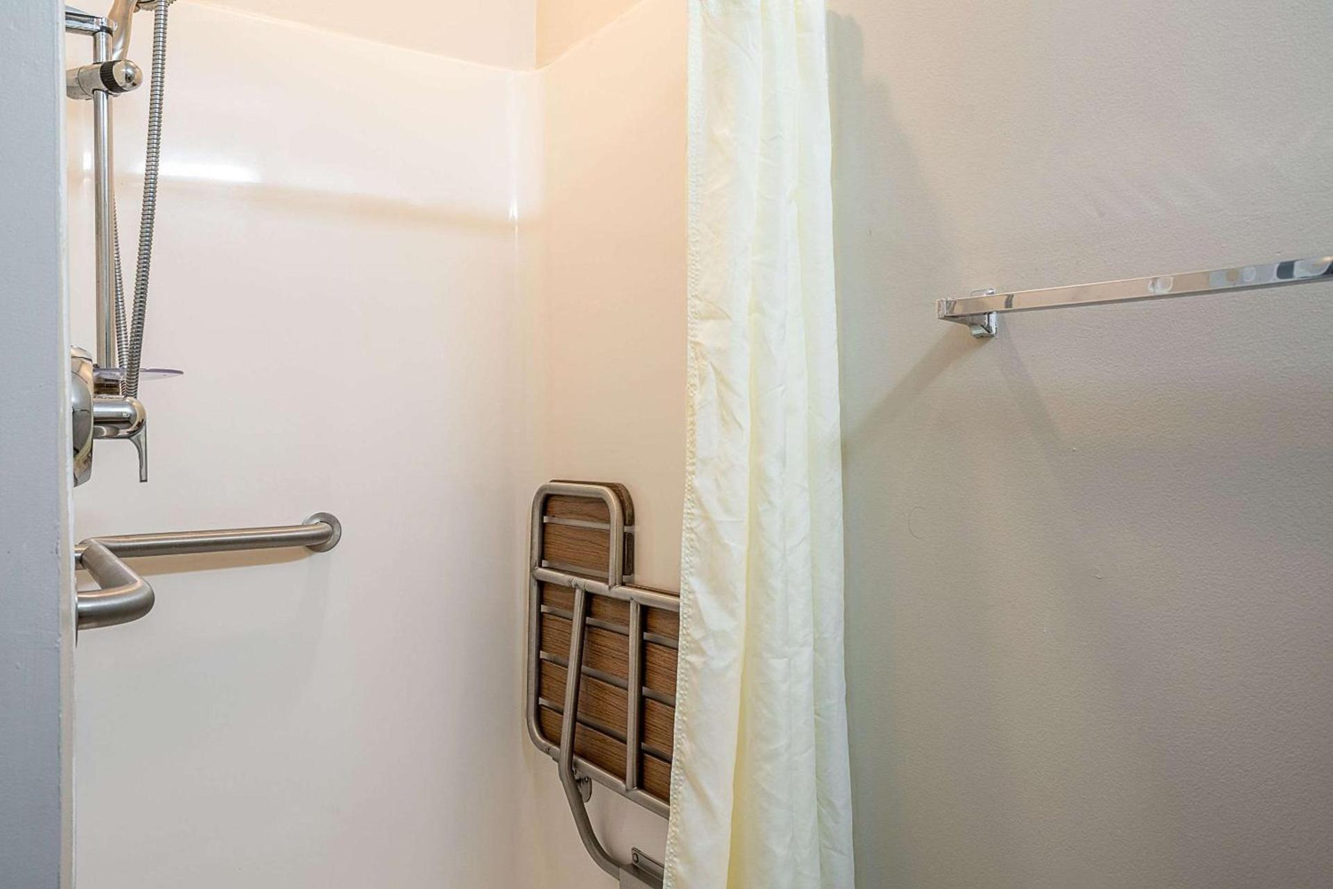 Suburban Studios of Wilmington photo 12