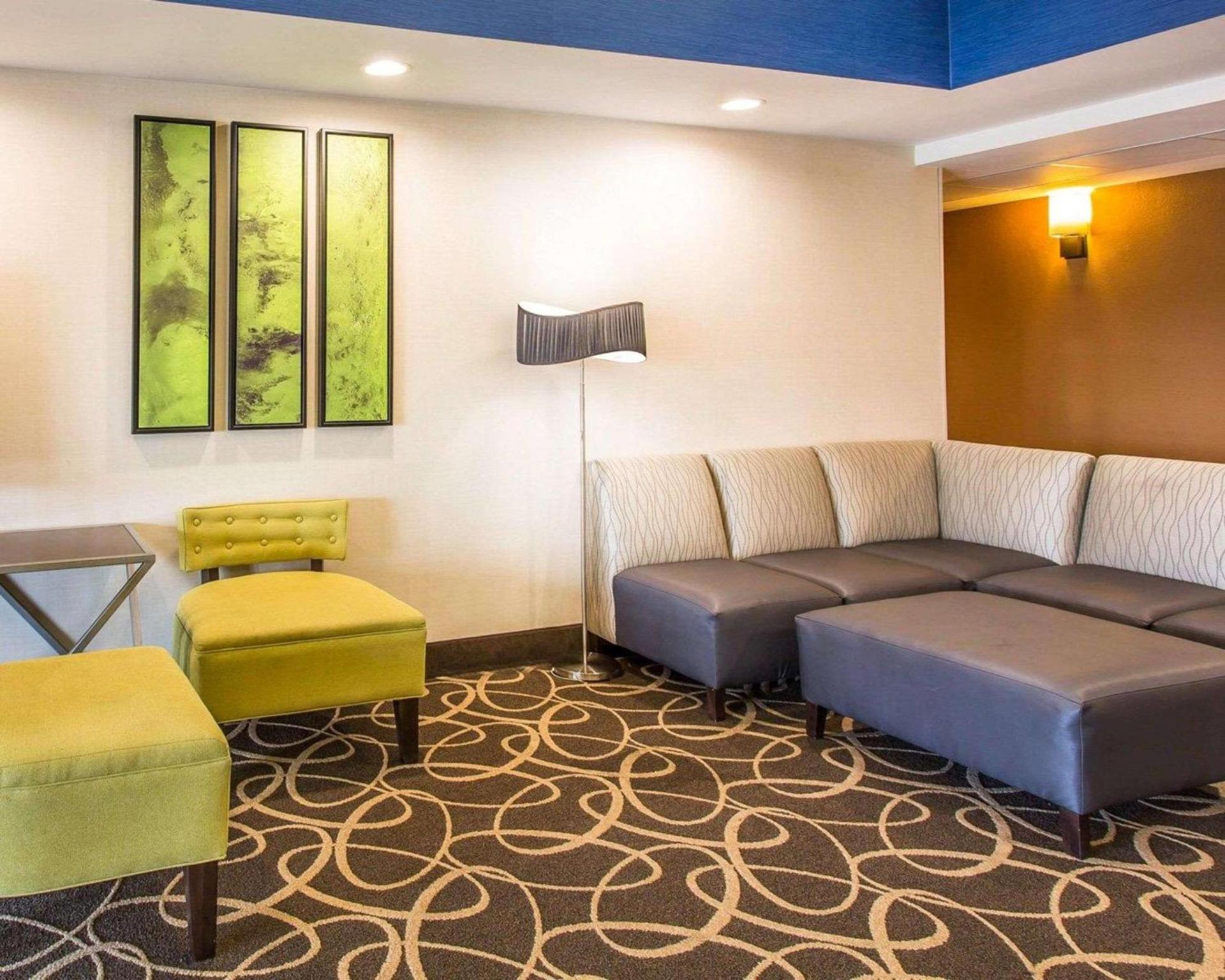 Comfort Suites Cookeville photo 5