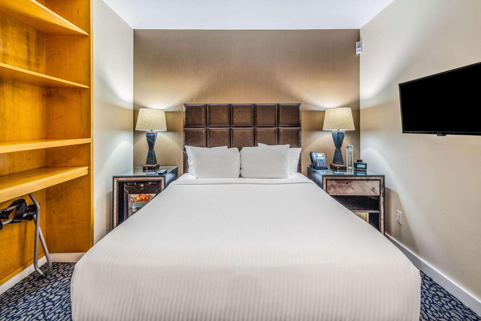 The Historic Blue Angel Hotel Lexington Ave, an Ascend Collection photo 18