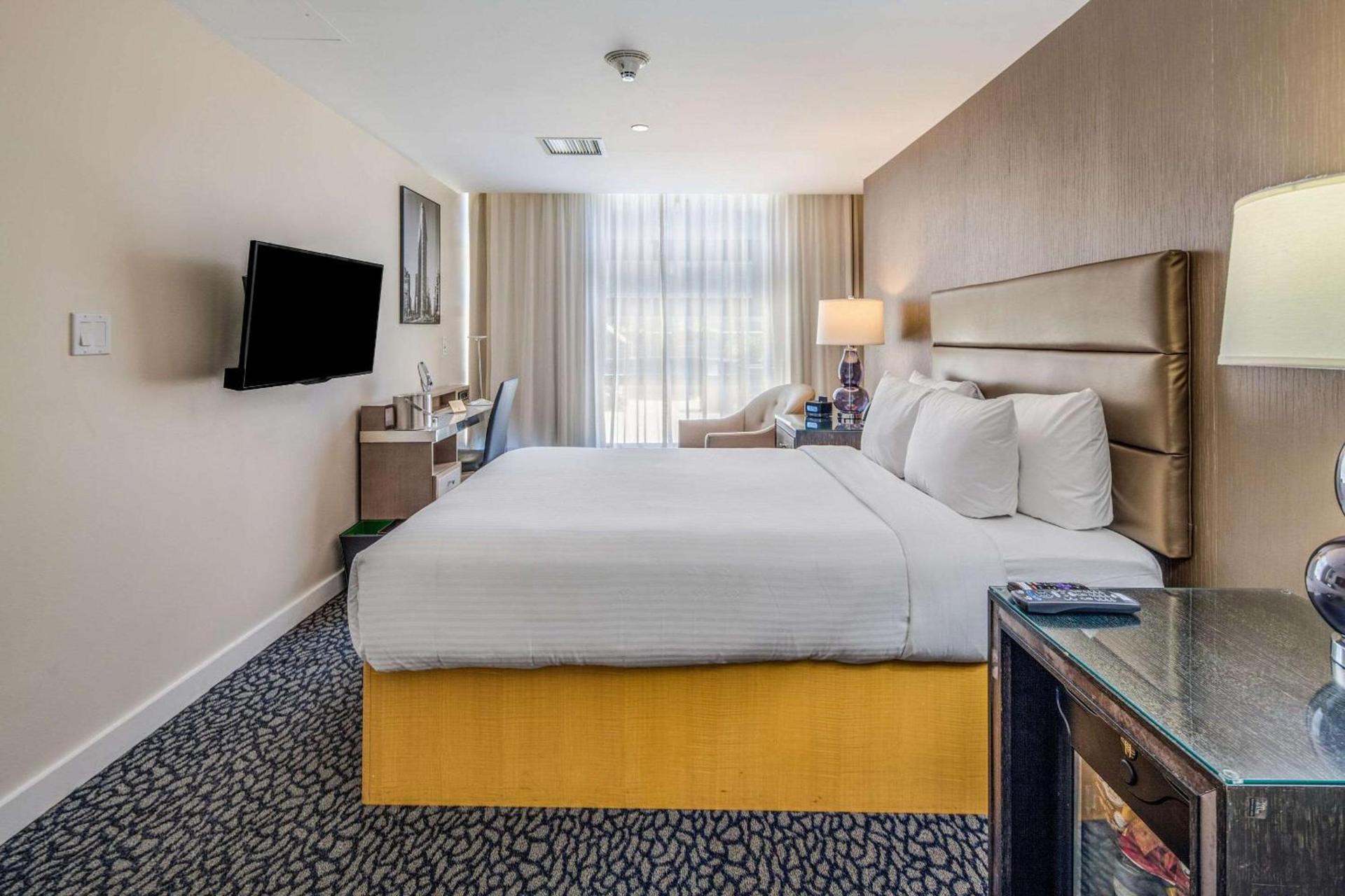 The Historic Blue Angel Hotel Lexington Ave, an Ascend Collection photo 36