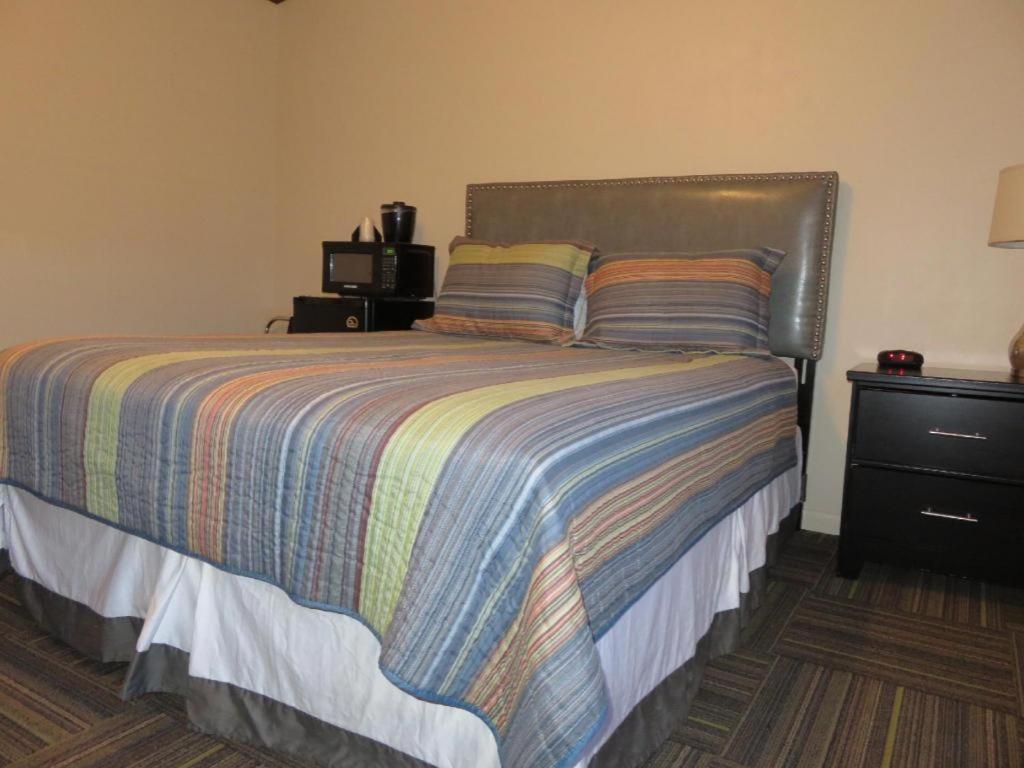Hotel LaBonte photo 16