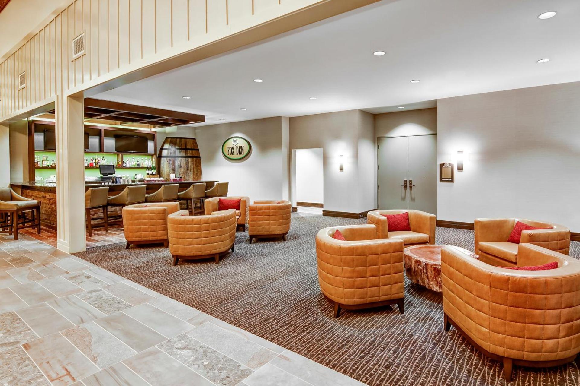 Black Fox Lodge Pigeon Forge, Tapestry Collection by Hilton photo 20