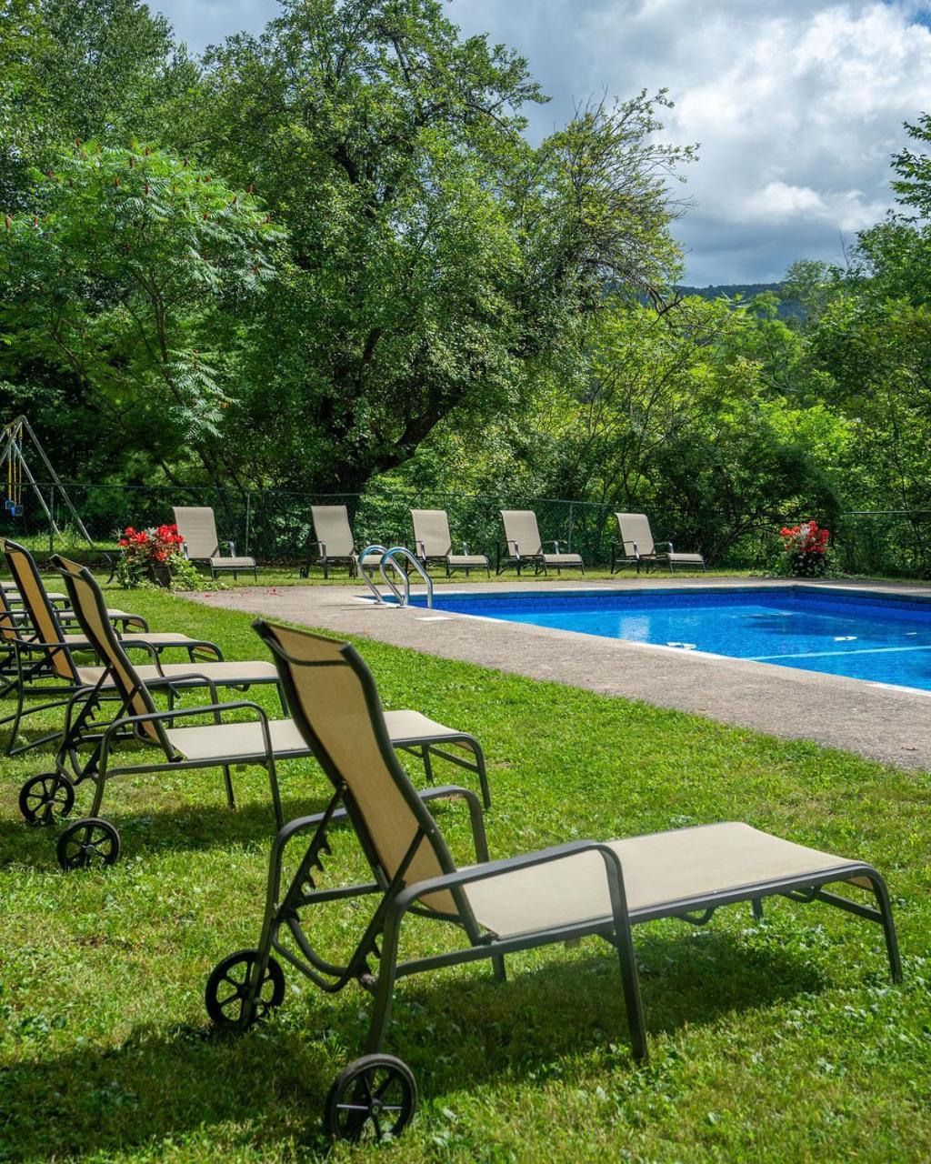 Catskill Seasons Inn photo 11