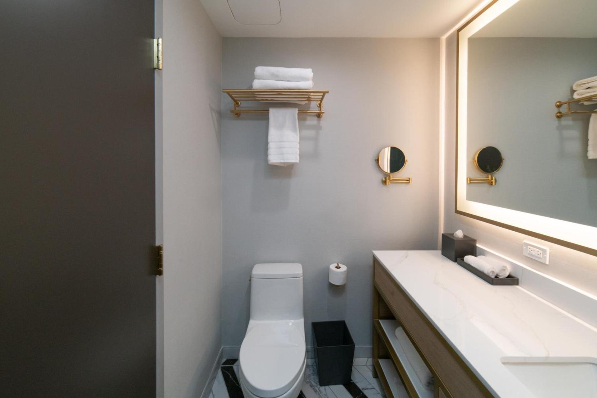 Iris Hotel Boston photo 34