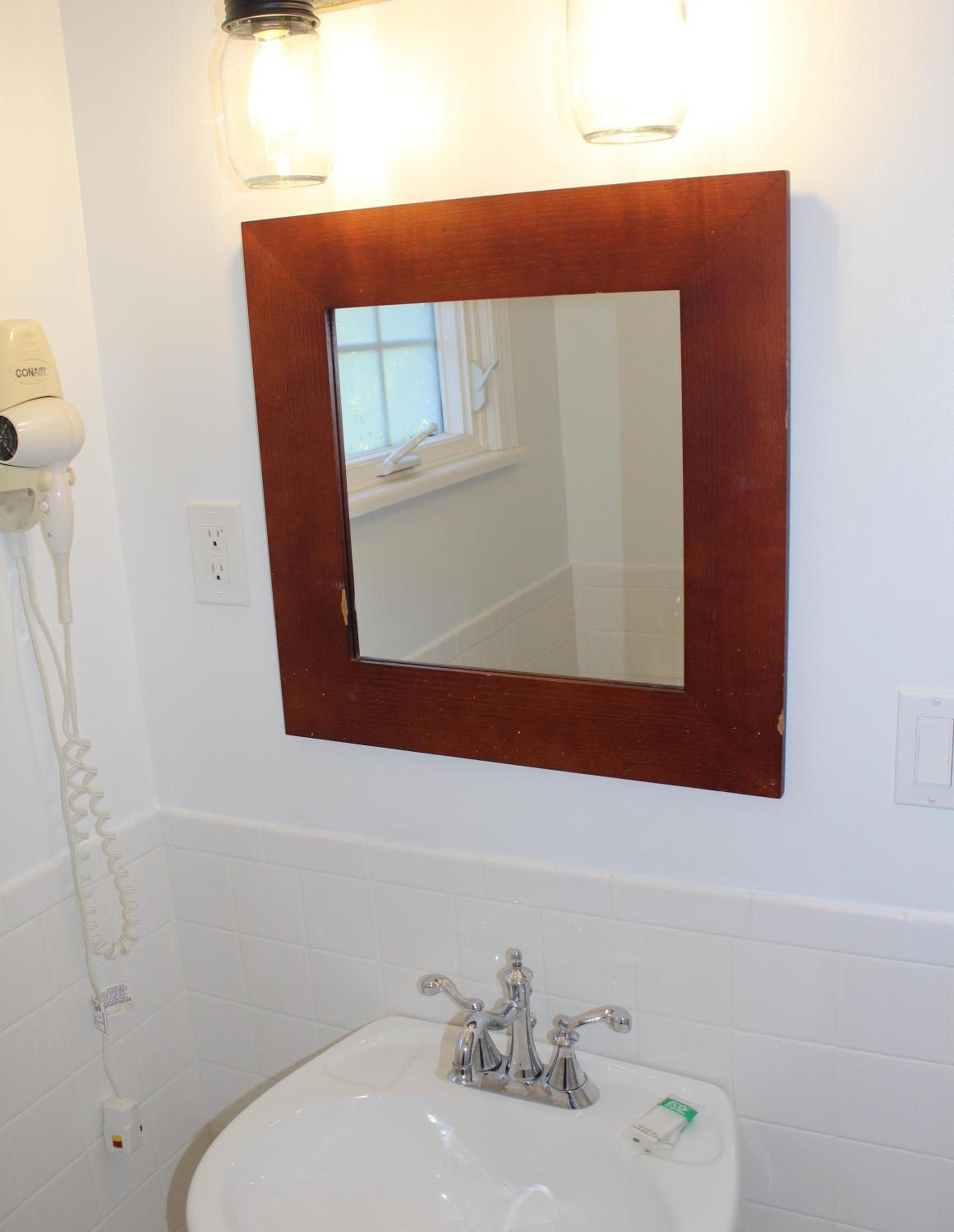 Catskill Seasons Inn photo 17
