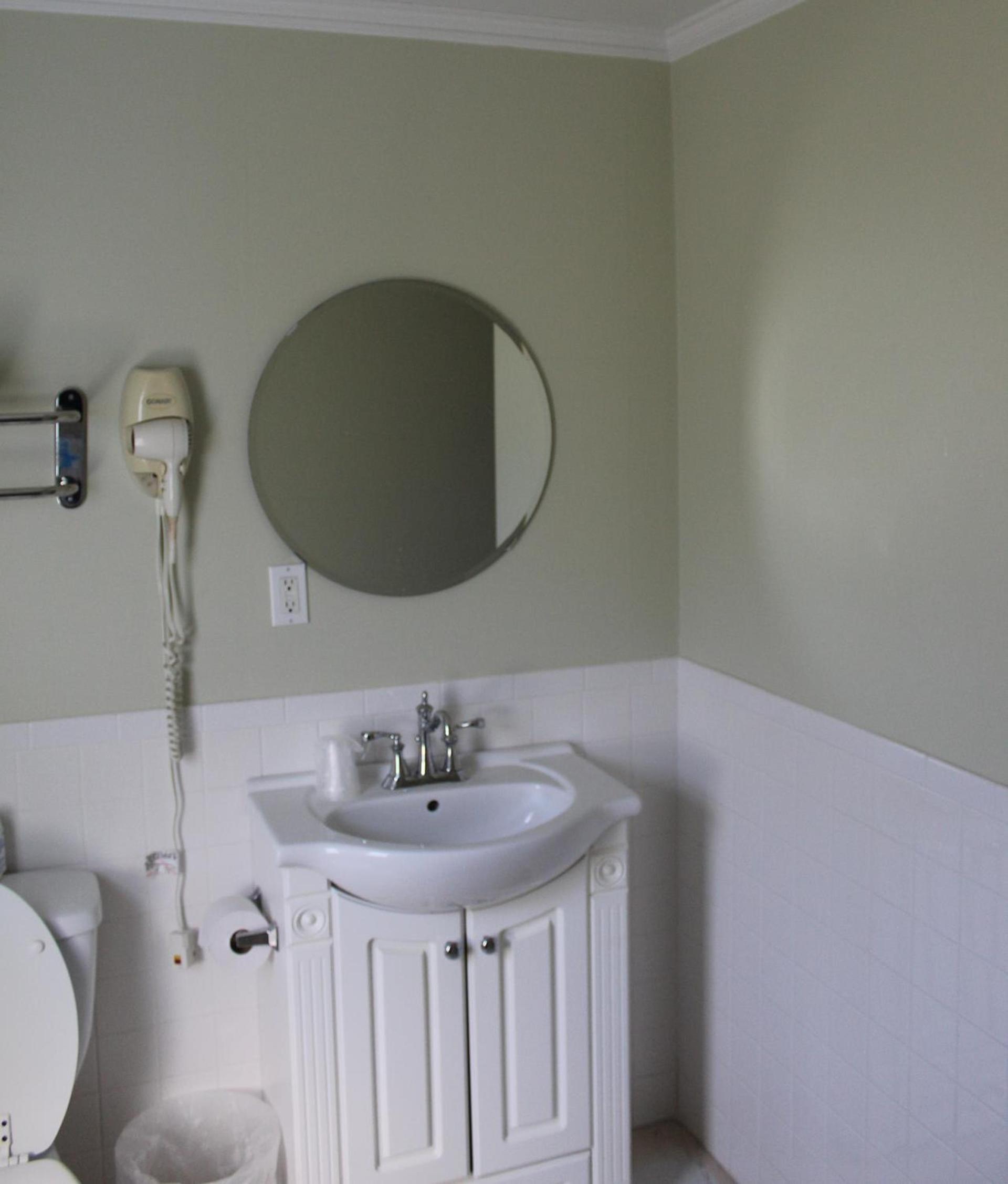 Catskill Seasons Inn photo 24
