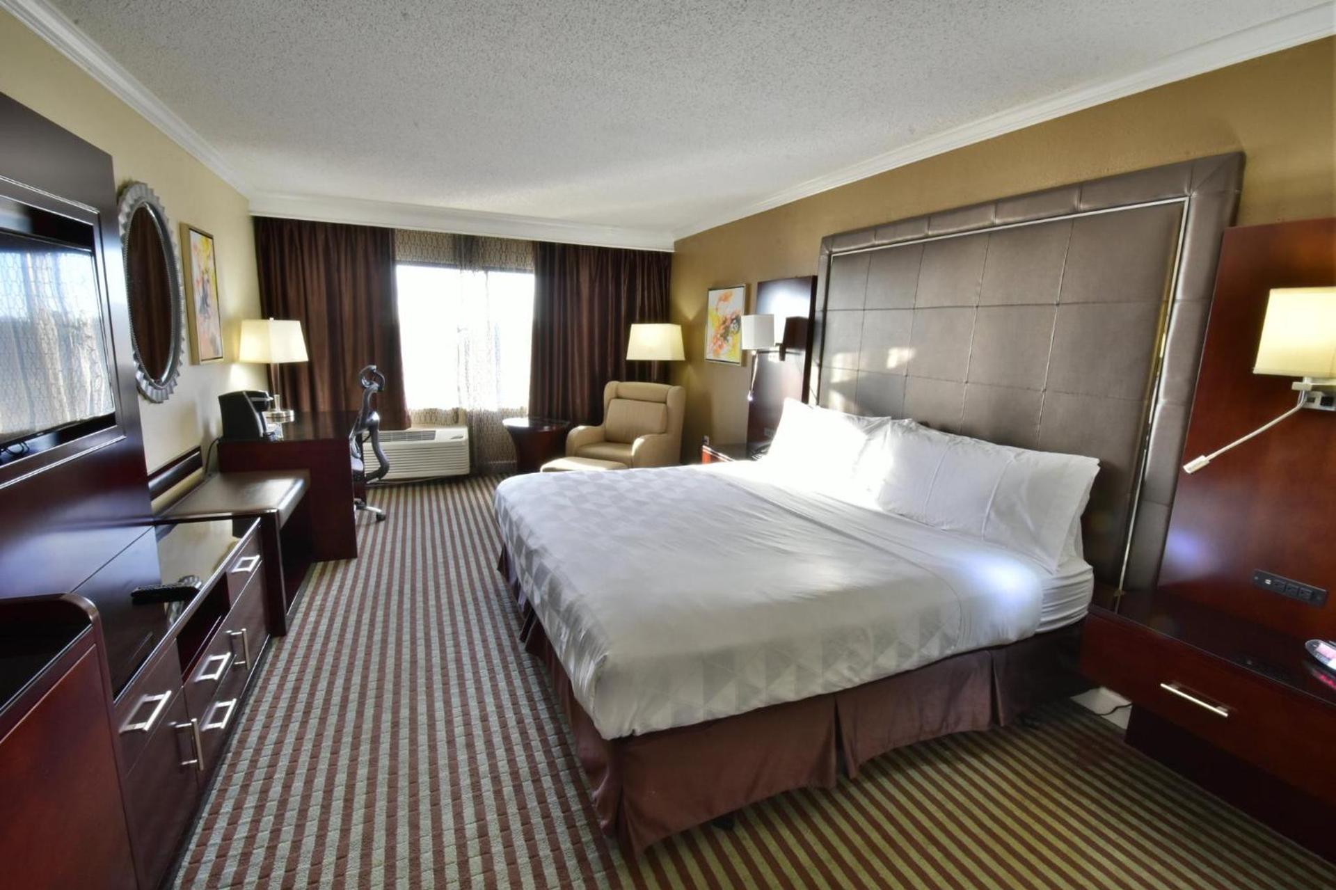 Holiday Inn Orlando East-UCF Area by IHG photo 24
