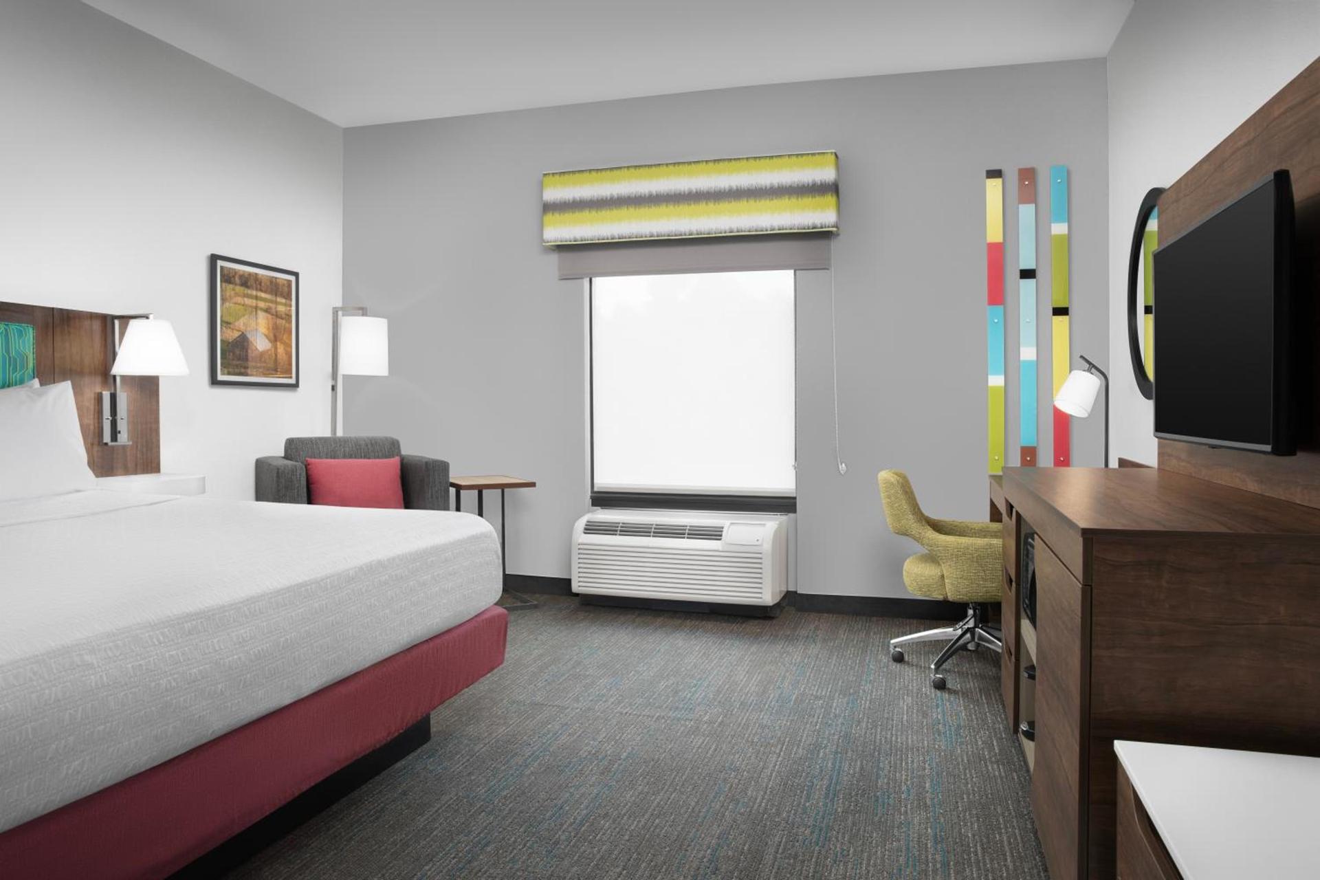 Hampton Inn Dandridge photo 18