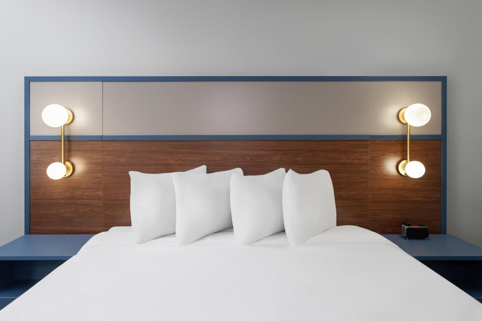 AmericInn by Wyndham Eagle River Downtown photo 60