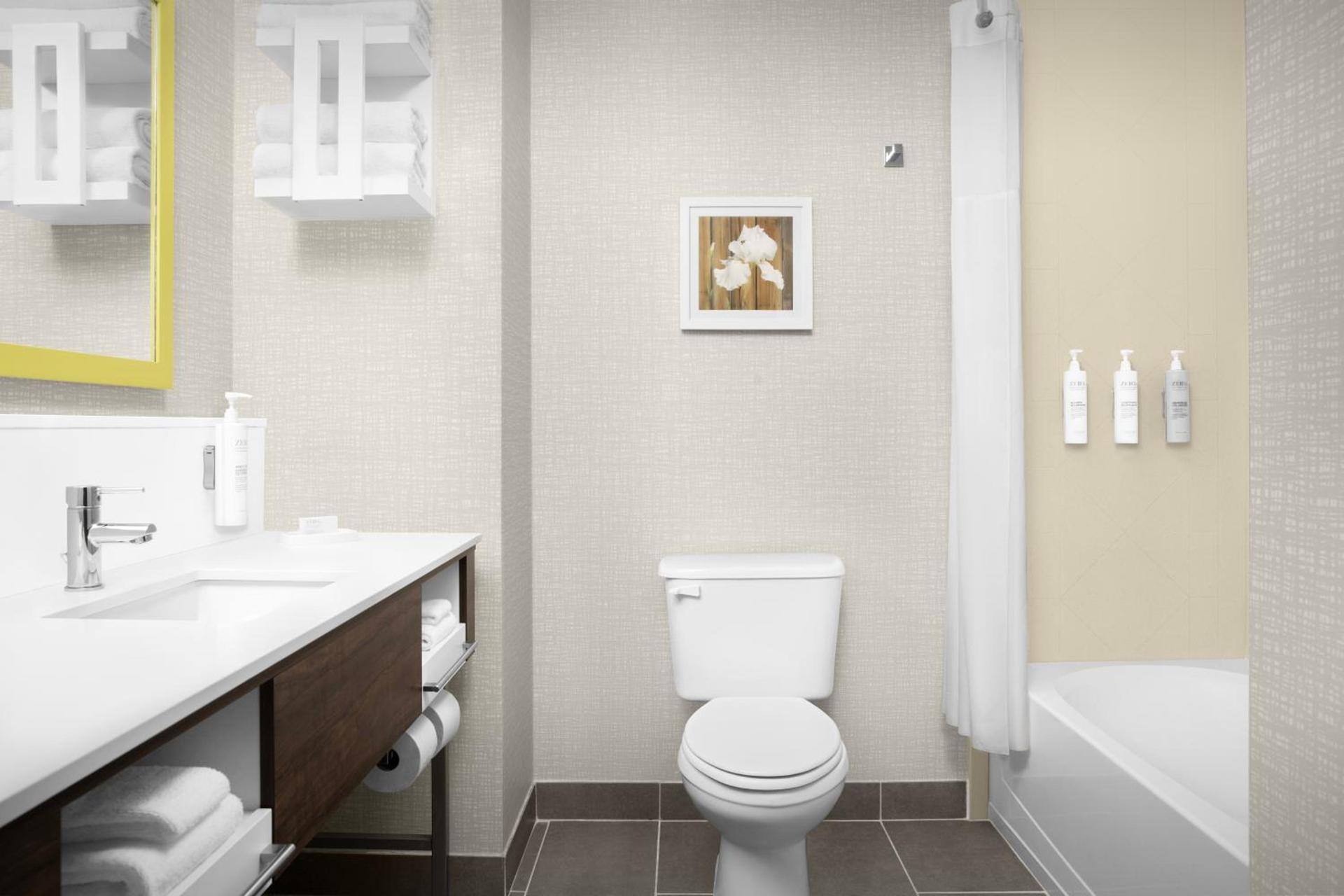 Hampton Inn Dandridge photo 25