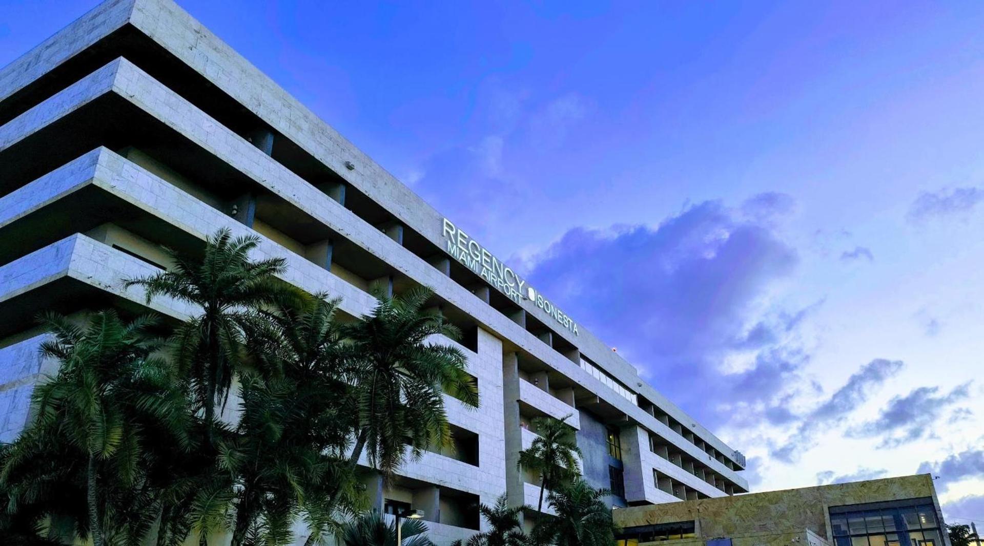 Regency Miami Airport by Sonesta photo 3