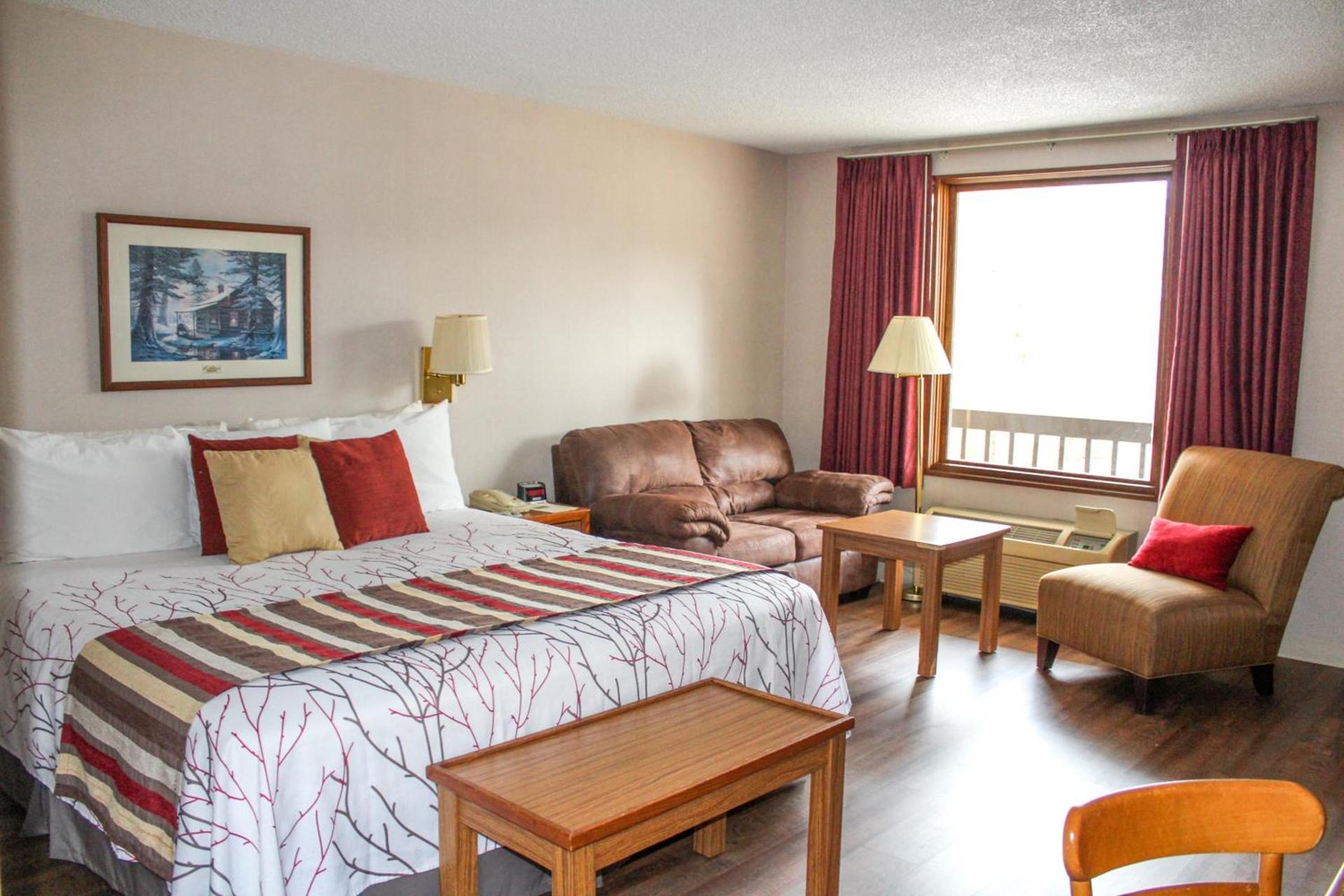 Highland Manor Inn photo 43