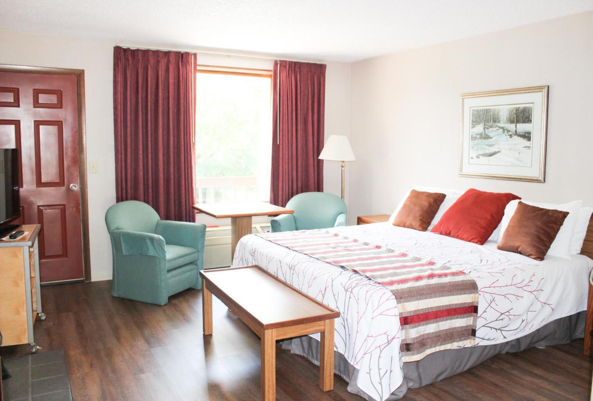 Highland Manor Inn photo 44