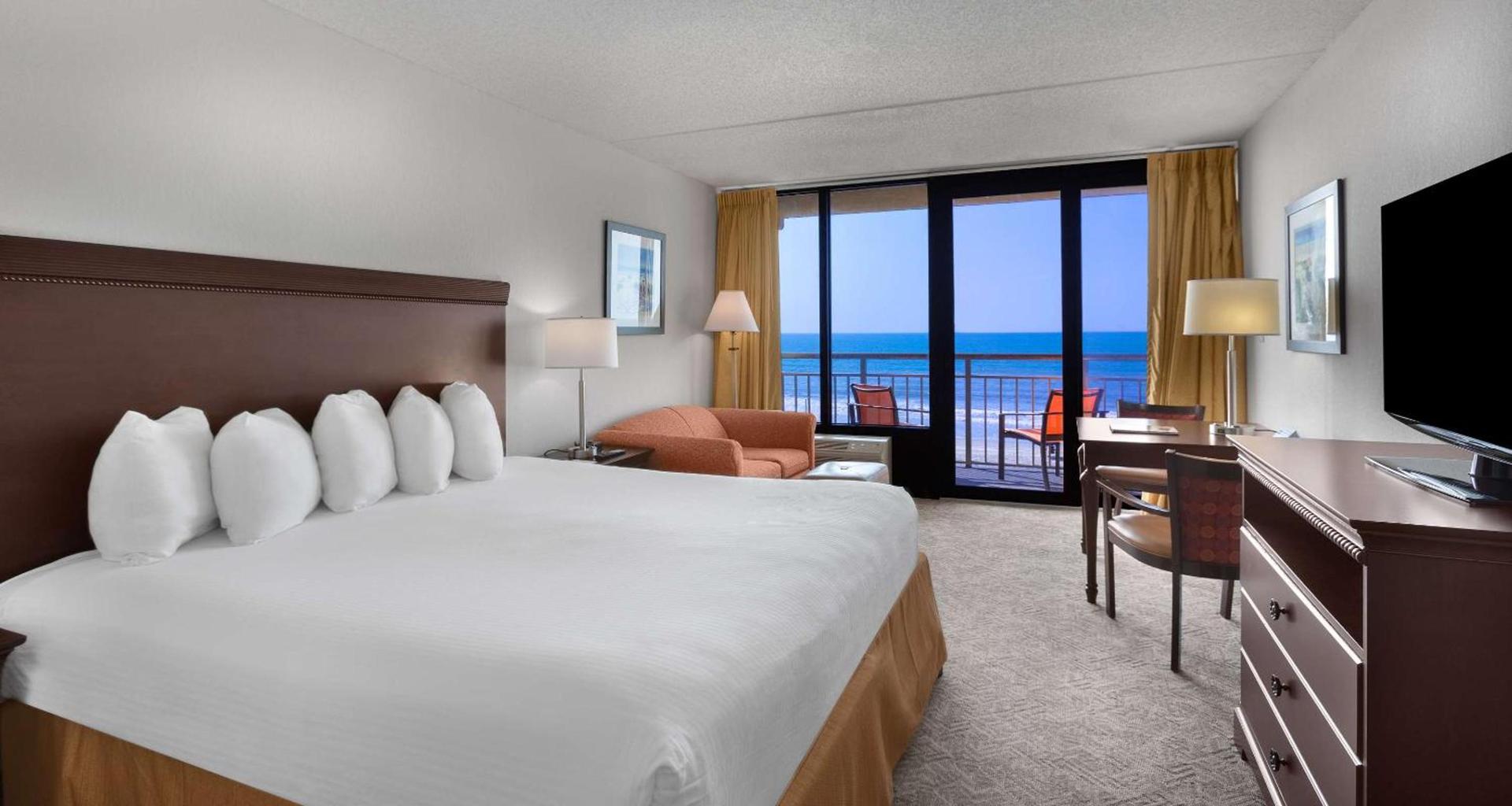 Best Western Ocean Sands Beach Resort photo 48