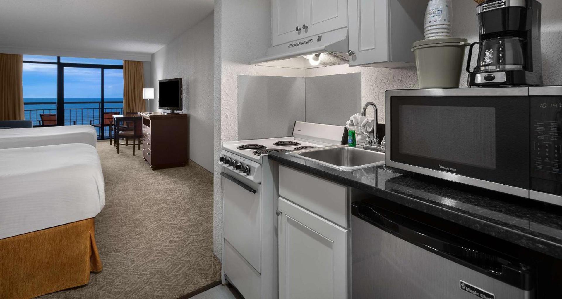 Best Western Ocean Sands Beach Resort photo 56