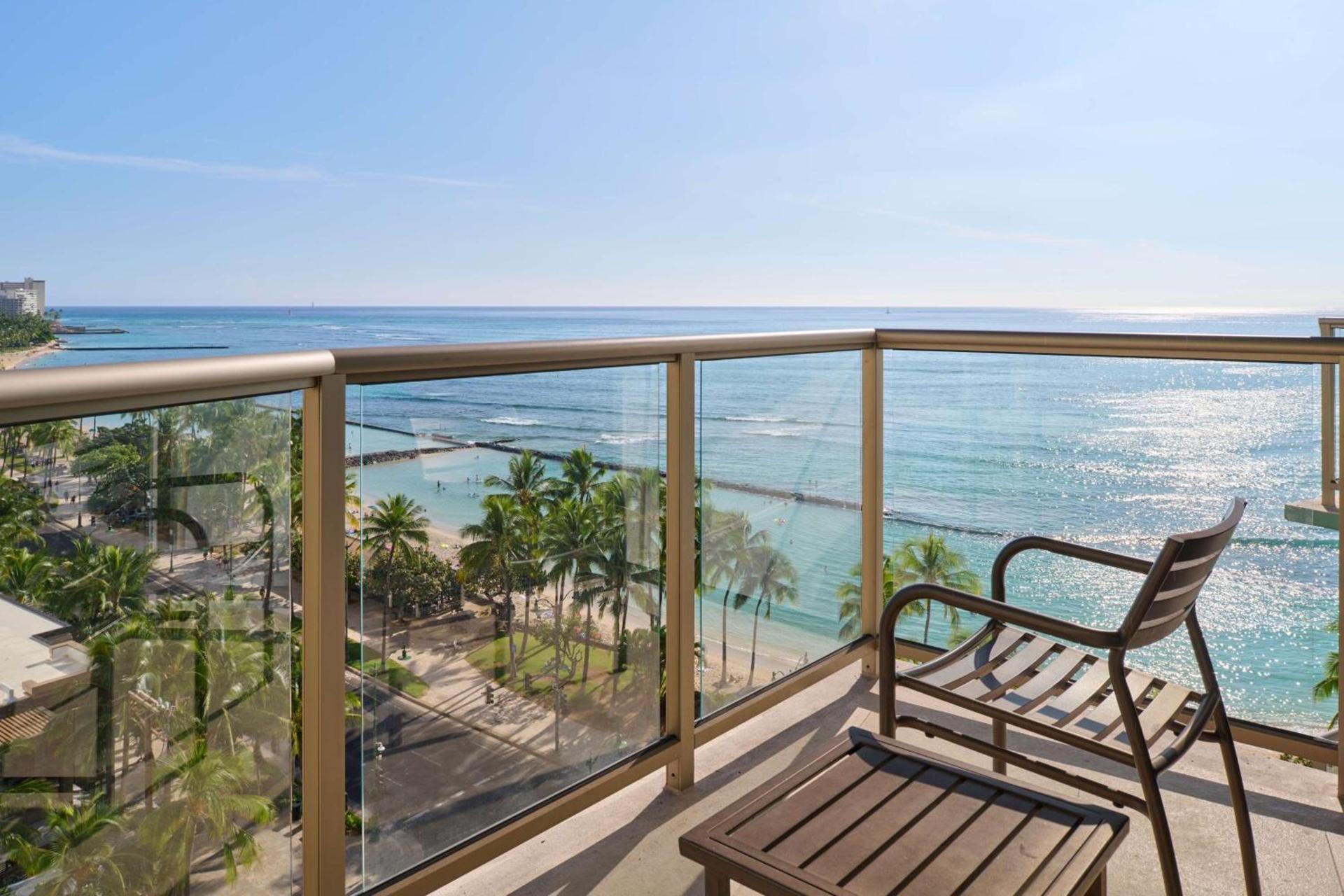 Waikiki Circle Hotel by Castle photo 5
