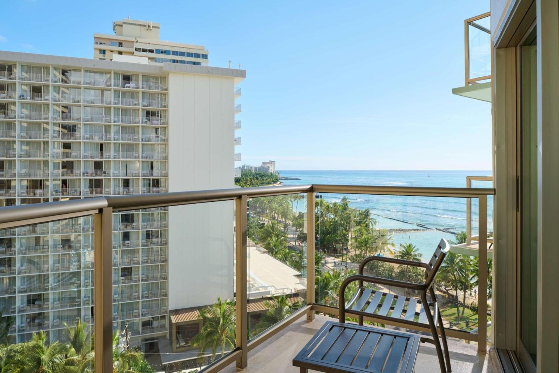 Waikiki Circle Hotel by Castle photo 13