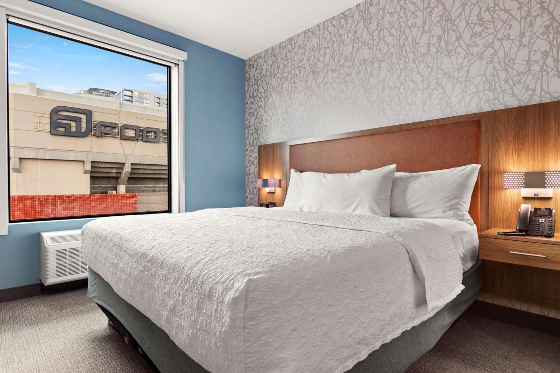 Home2 Suites By Hilton Phoenix Downtown photo 7
