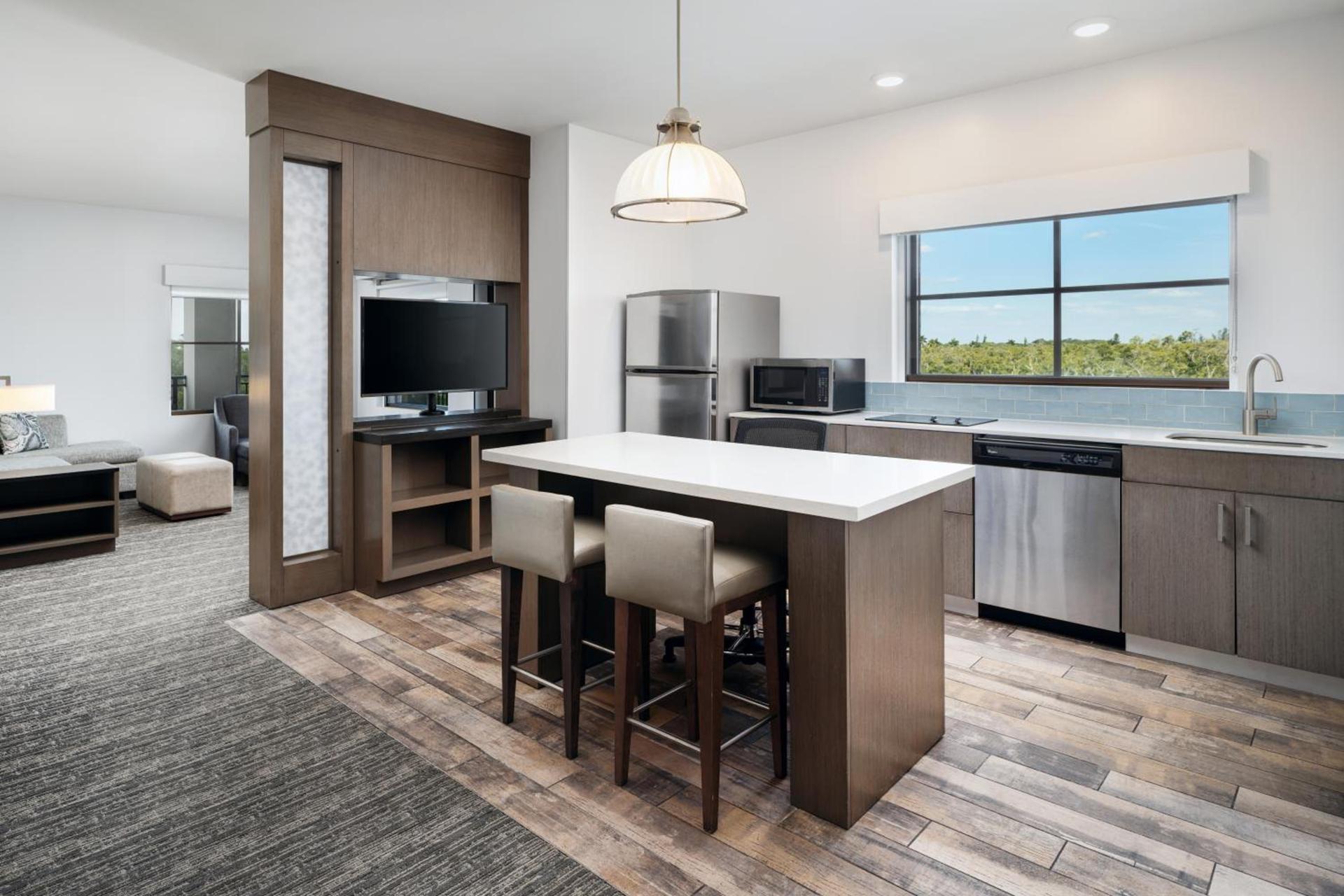 Hyatt House Naples 5th Avenue photo 10
