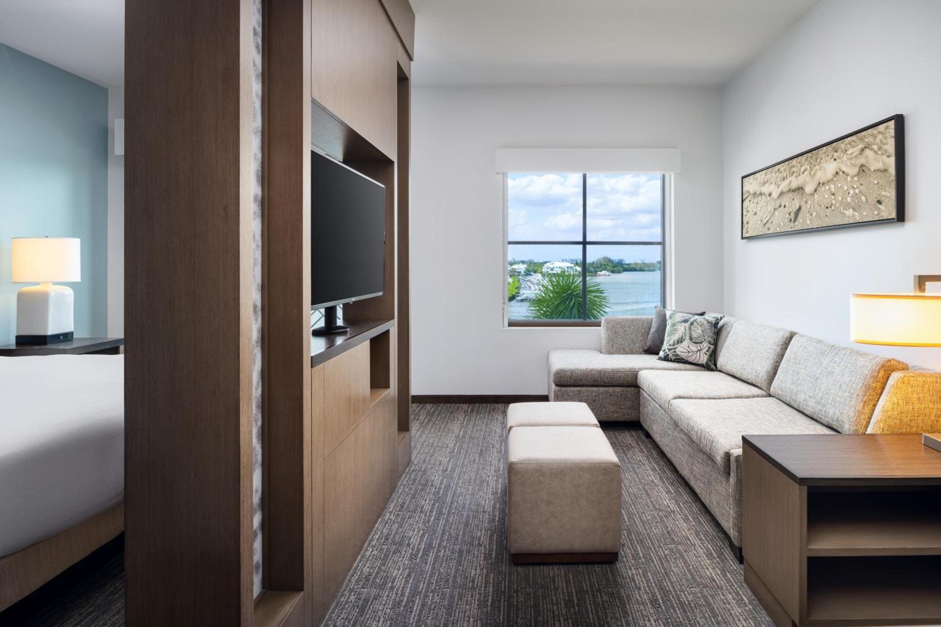 Hyatt House Naples 5th Avenue photo 12