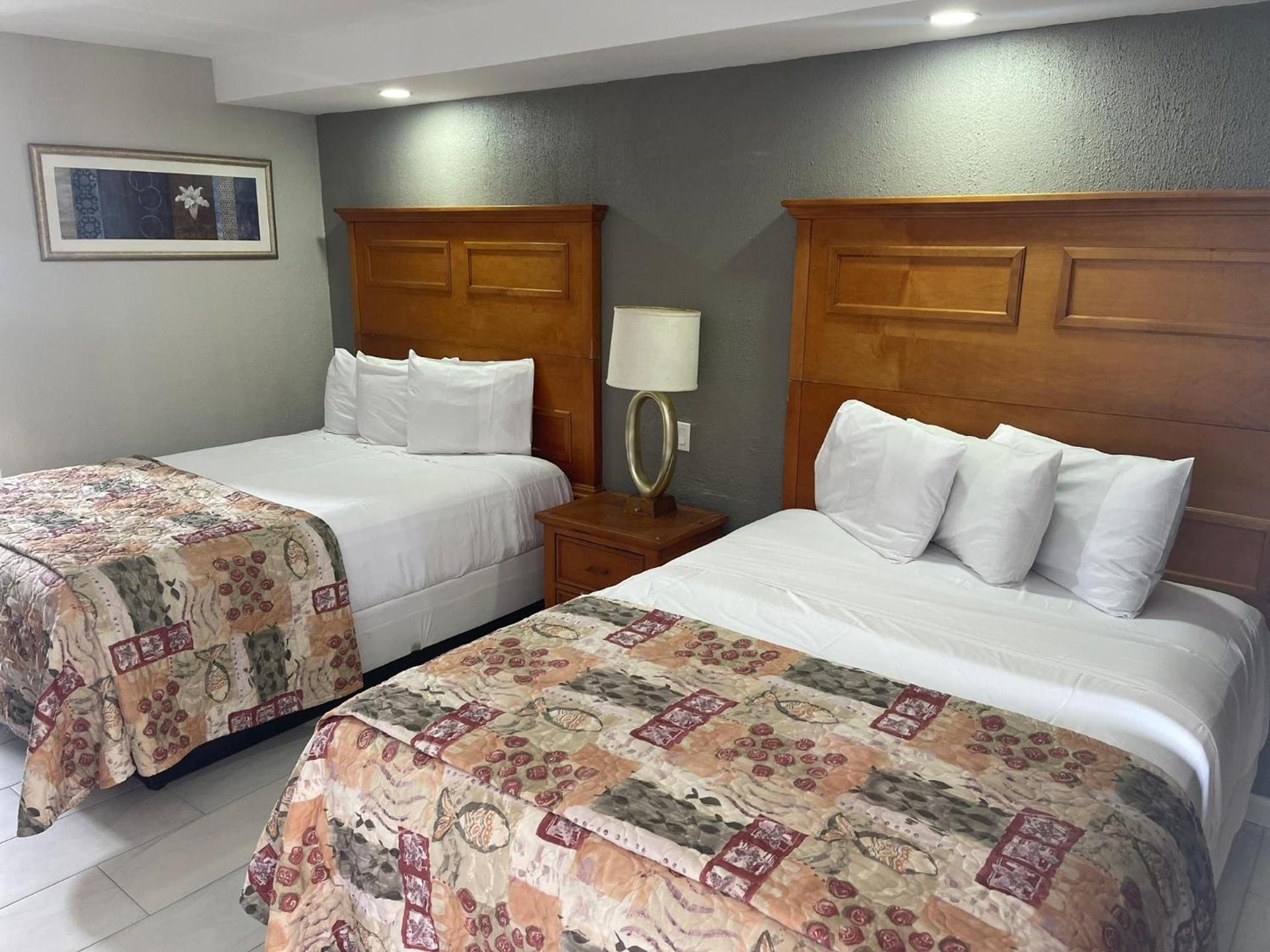 Paradise Inn photo 15