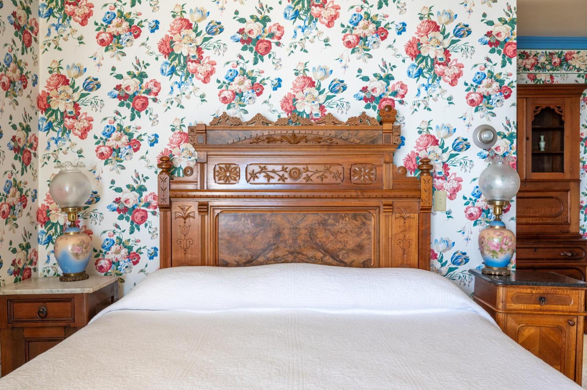 Martine Inn photo 59