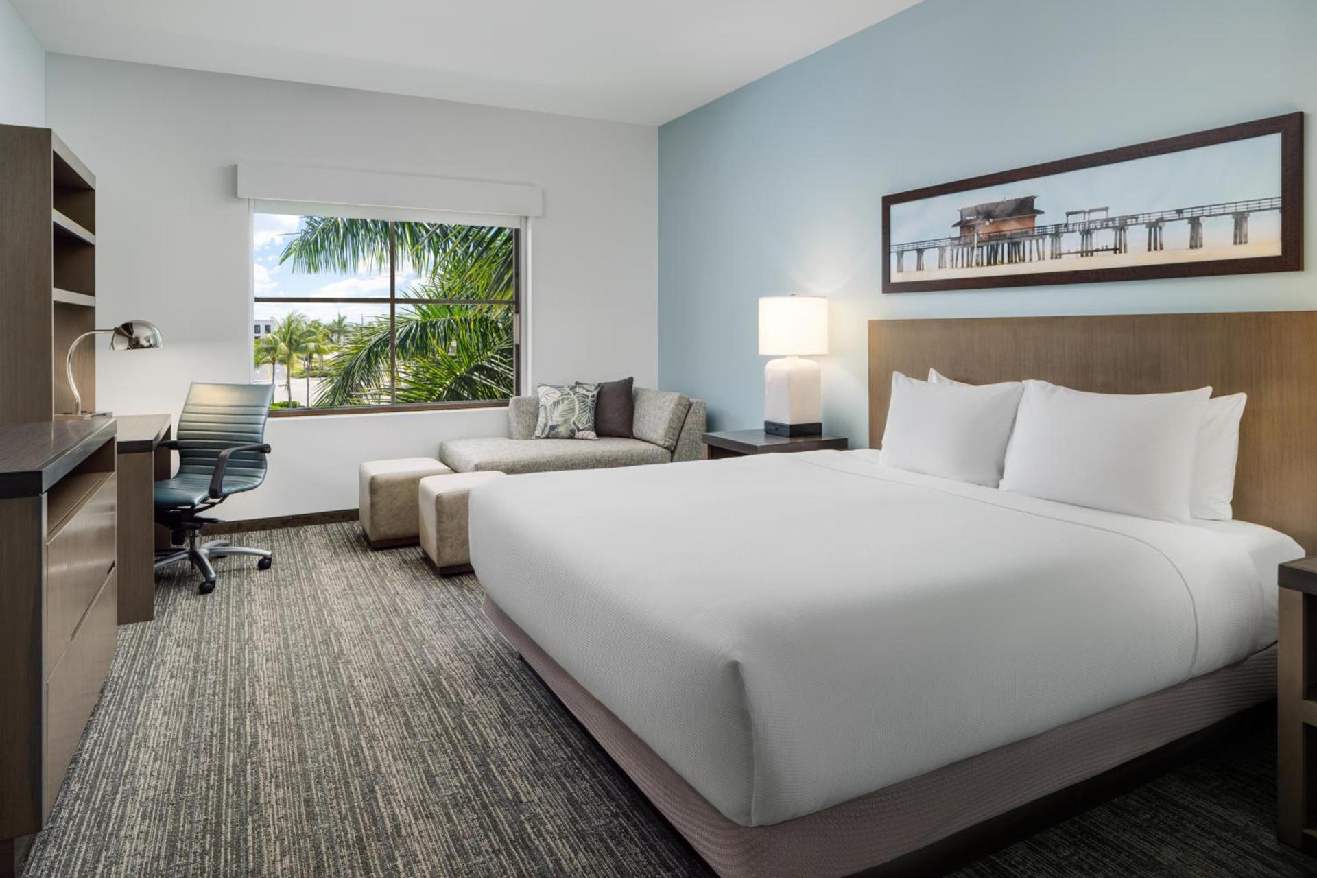 Hyatt House Naples 5th Avenue photo 23