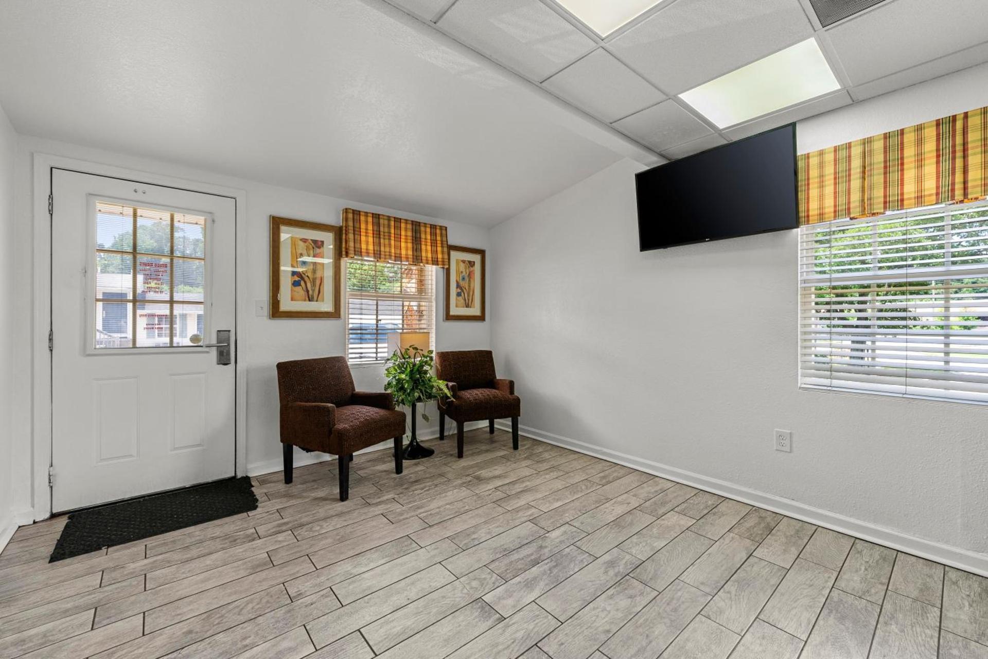 Extended Stay Studios photo 6