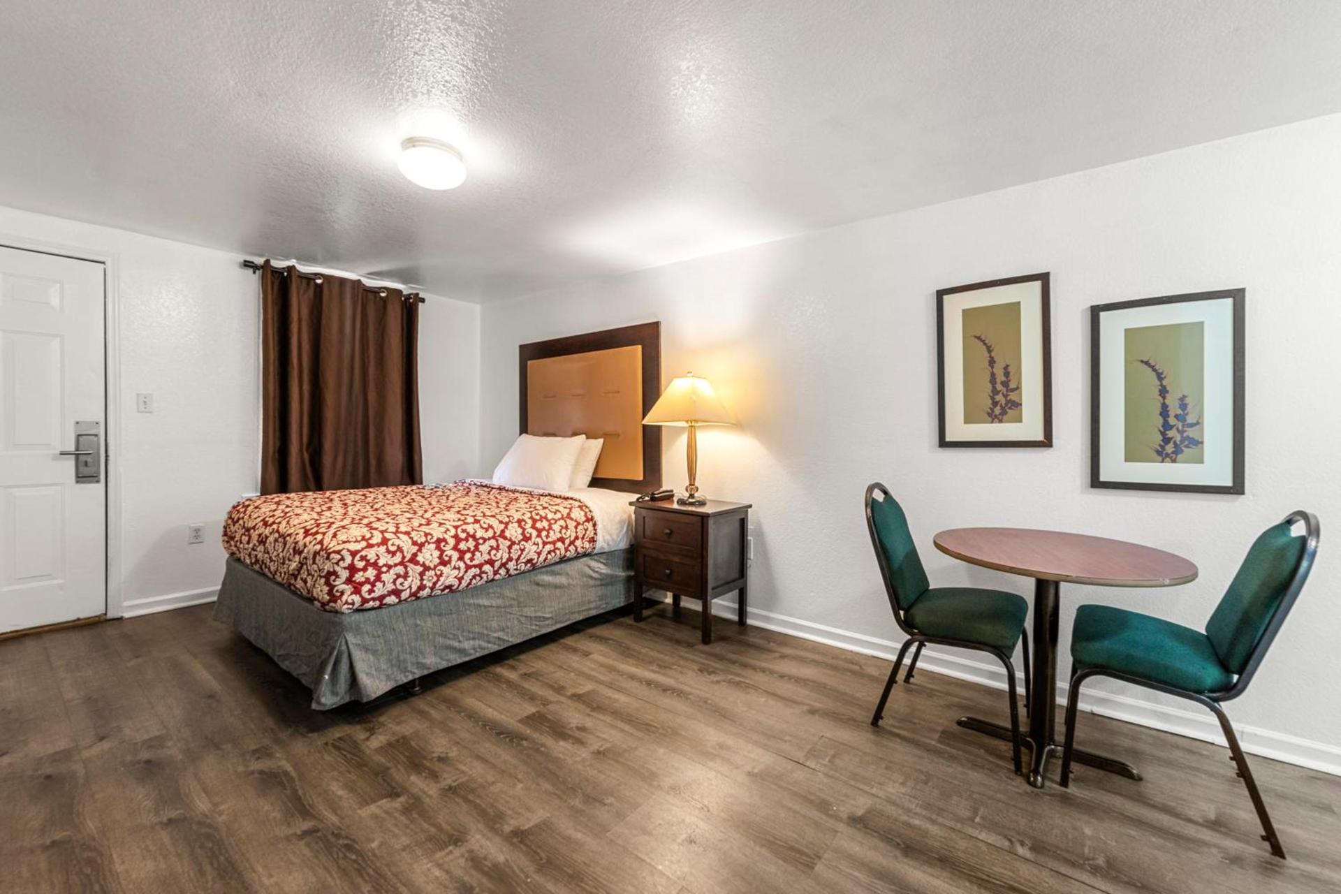 Extended Stay Studios photo 56