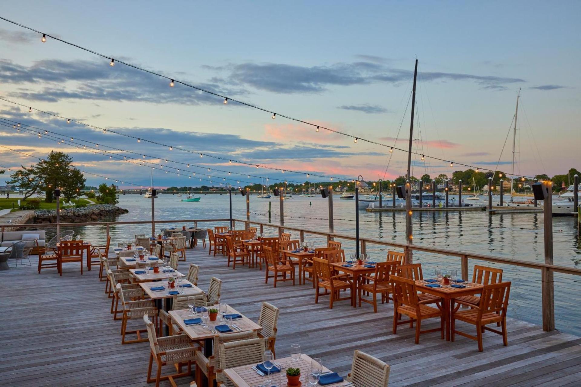 Newport Harbor Island Resort photo 32