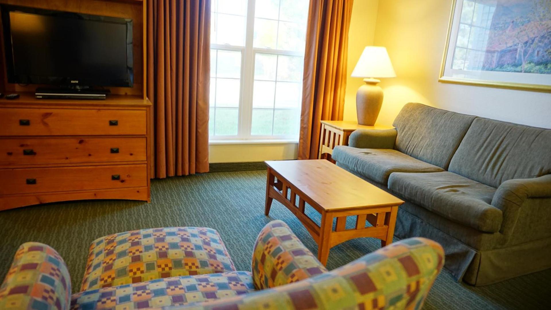 Baymont by Wyndham Wichita East photo 19