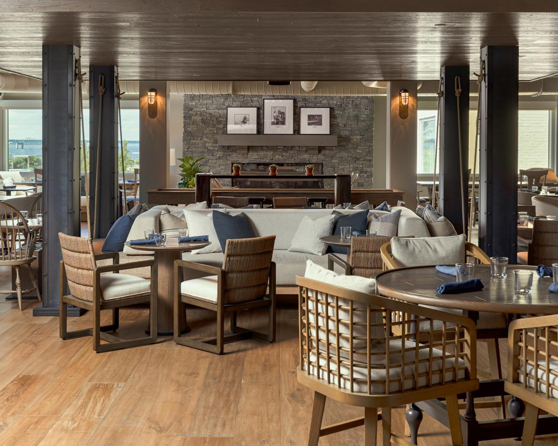 Newport Harbor Island Resort photo 40