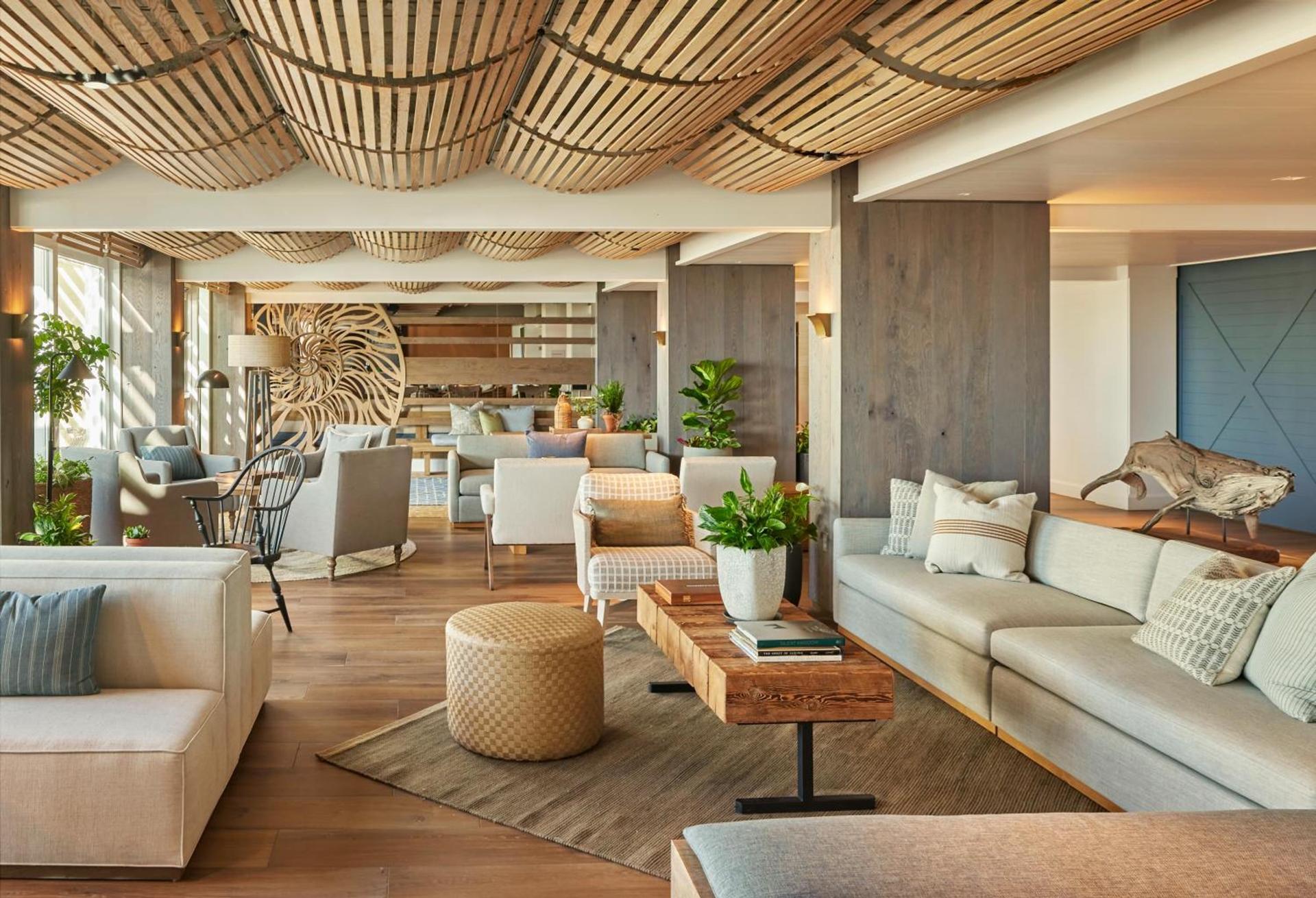 Newport Harbor Island Resort photo 47