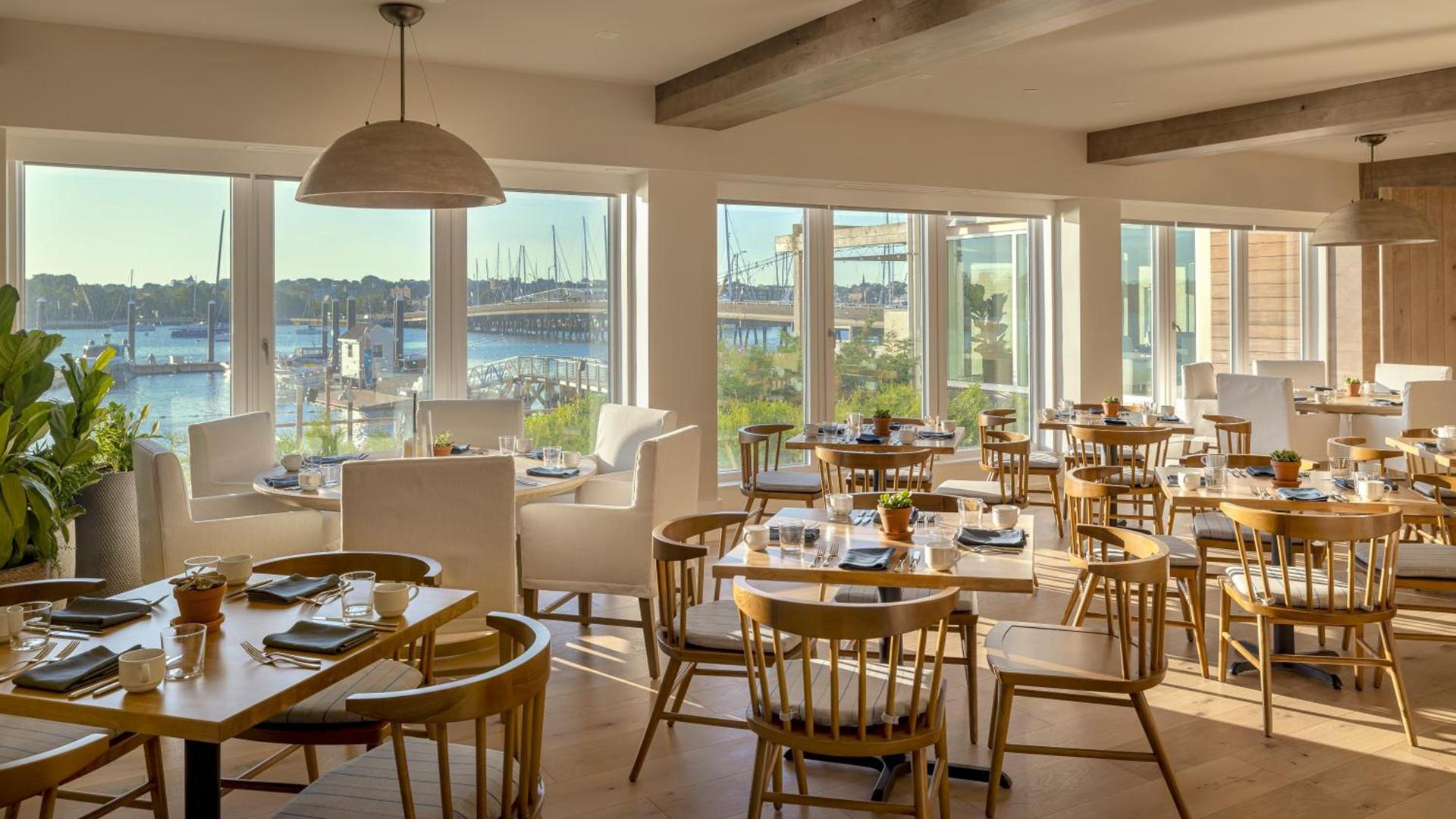 Newport Harbor Island Resort photo 83