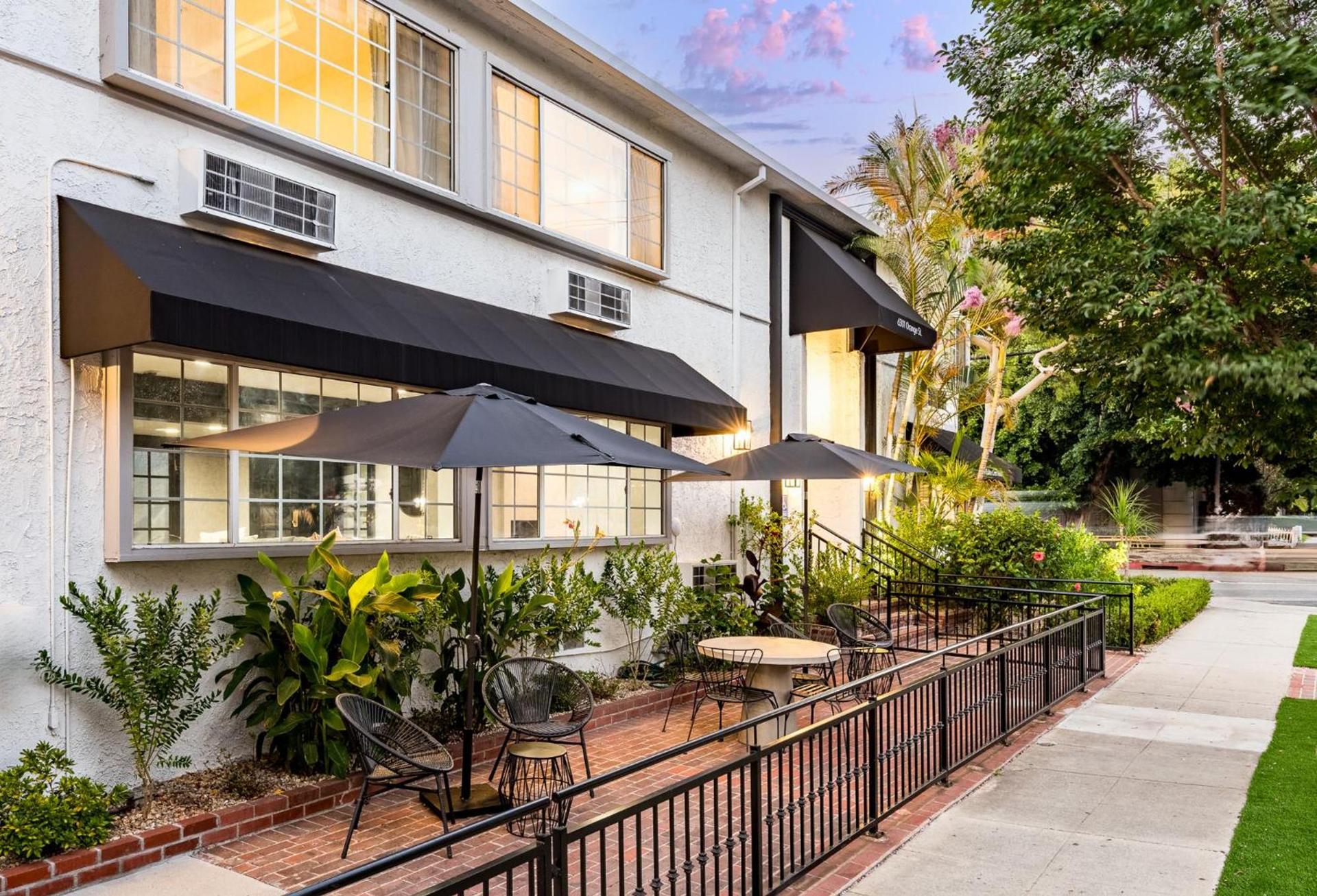 Wilshire Crest Hotel photo 22