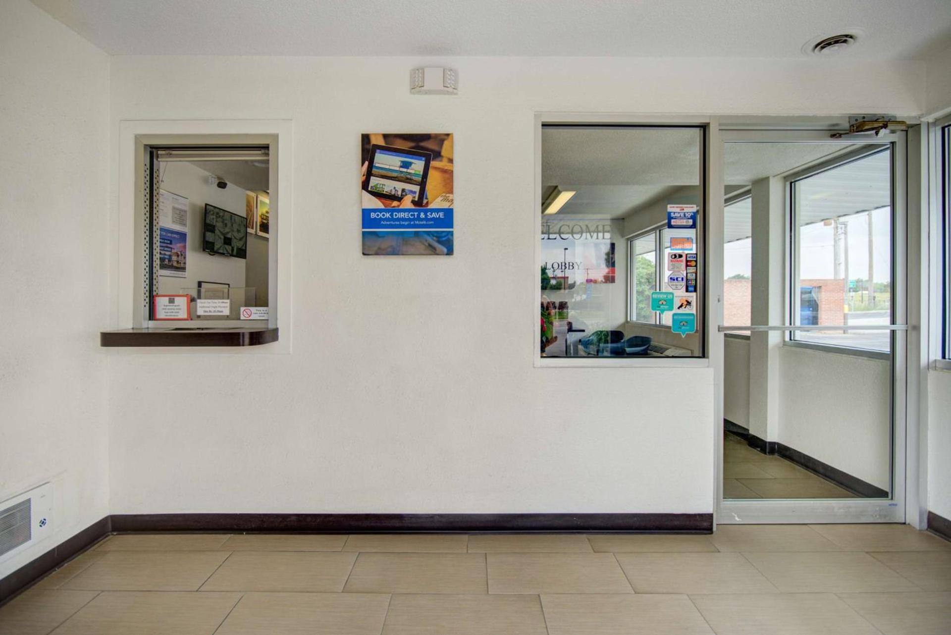 Motel 6-Lima, OH photo 41
