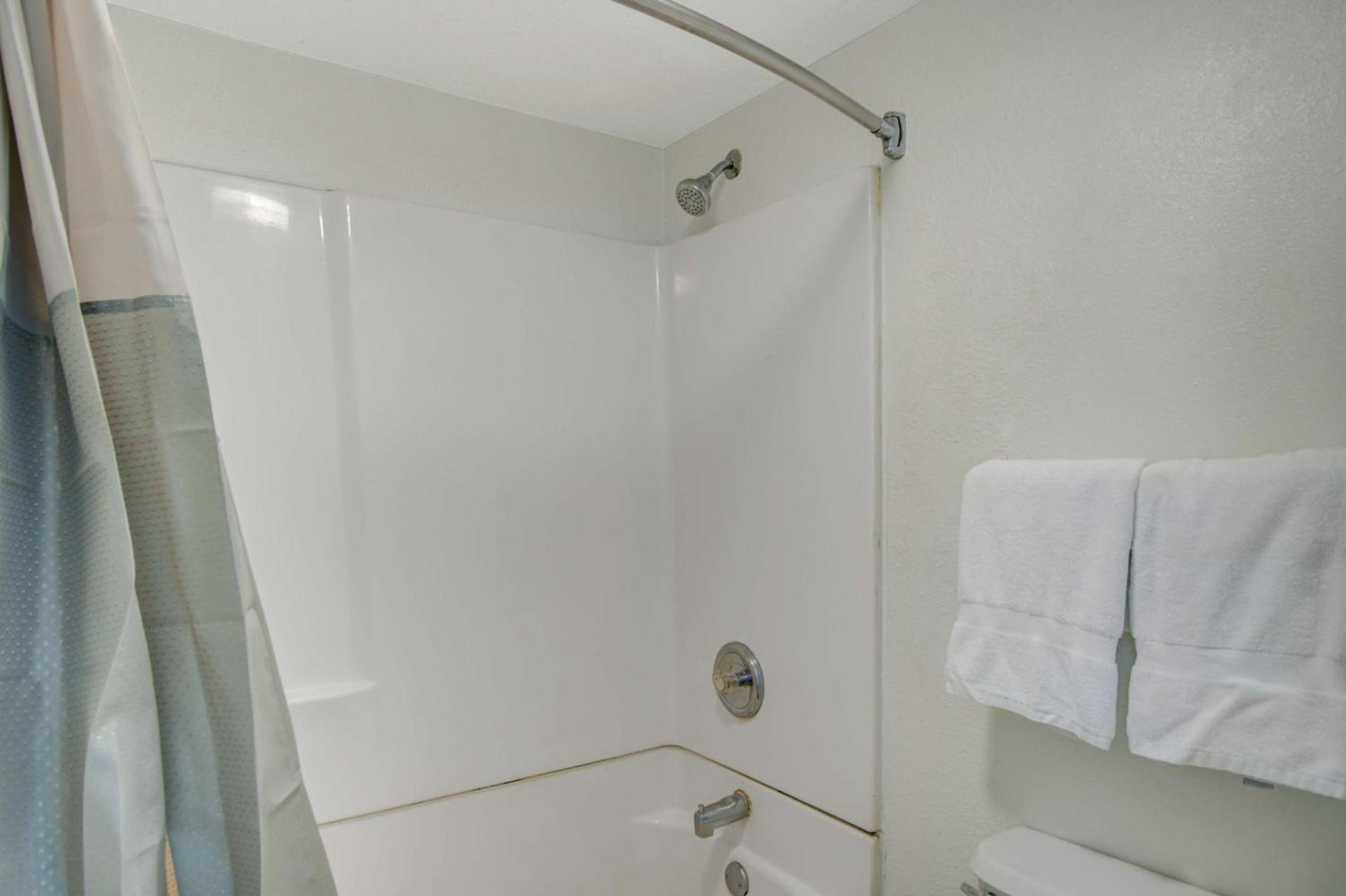 Motel 6-Lima, OH photo 55