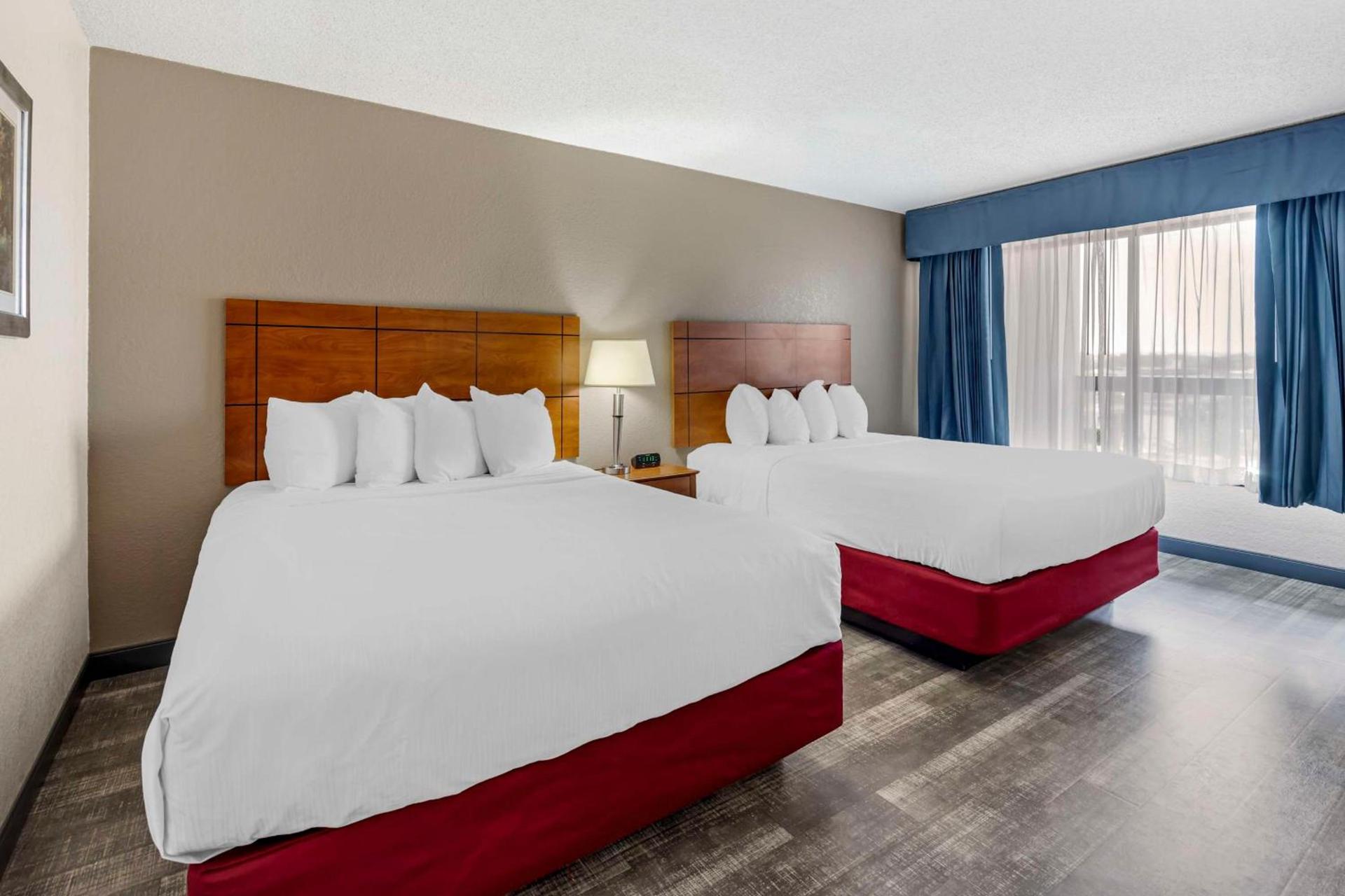 Best Western Thunderbird Motel photo 14