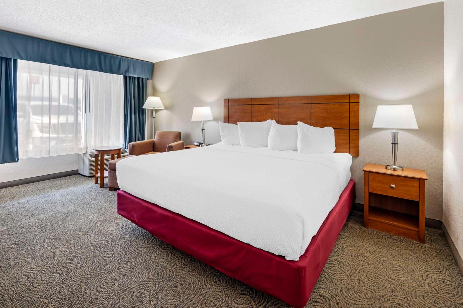 Best Western Thunderbird Motel photo 15