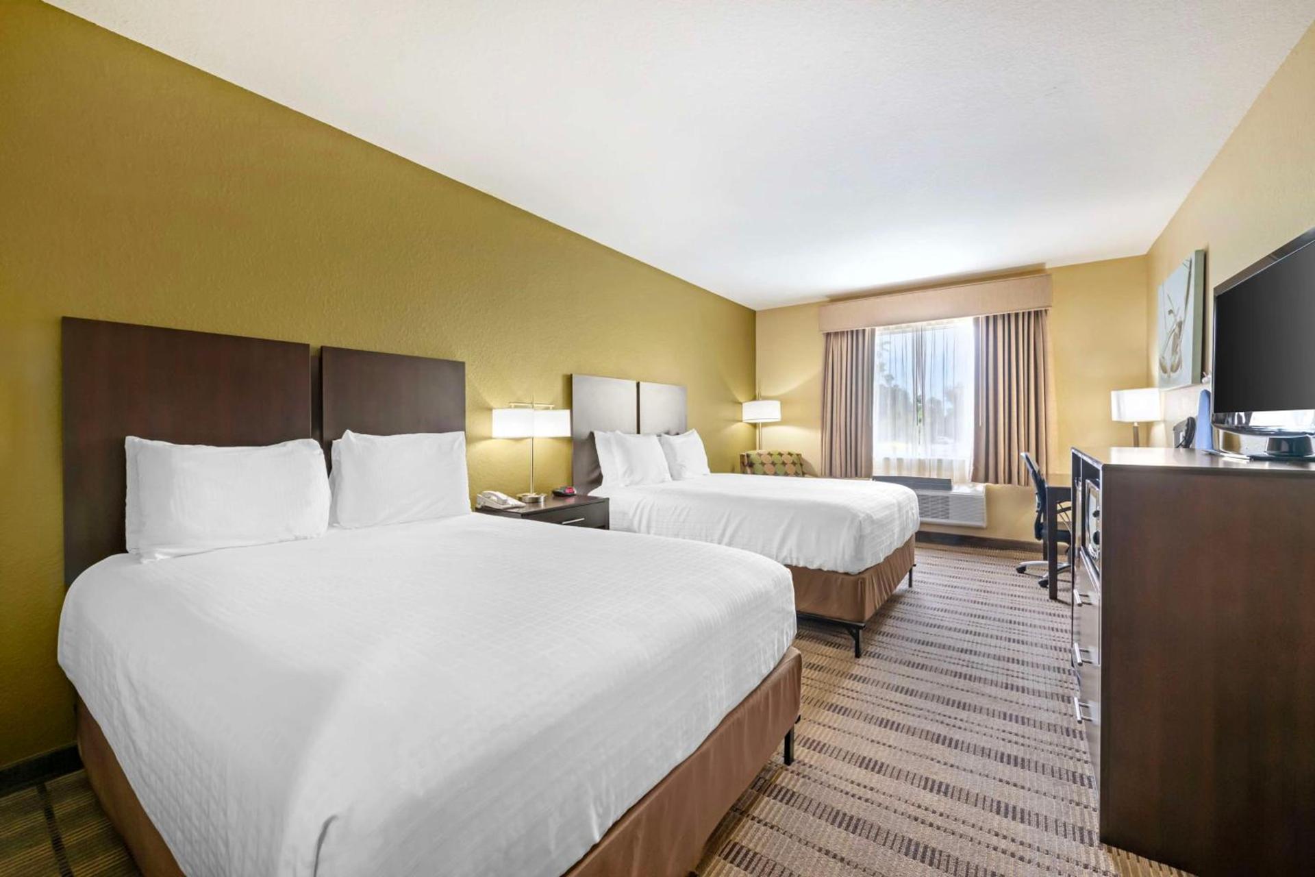 Best Western Edgewater Inn photo 19