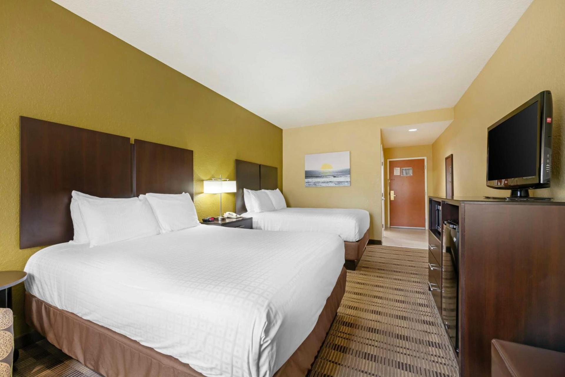 Best Western Edgewater Inn photo 23