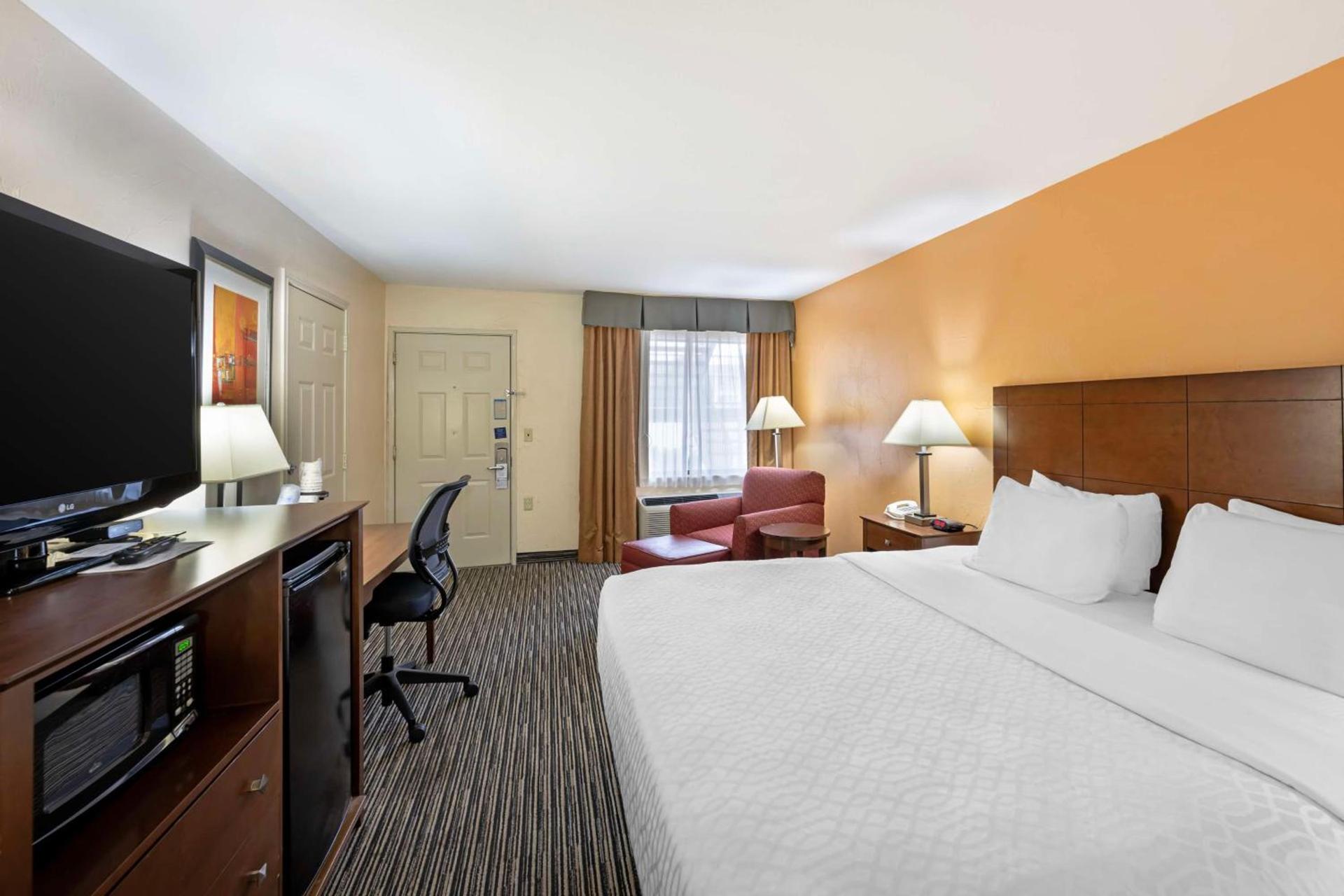 Best Western Snyder Inn photo 9
