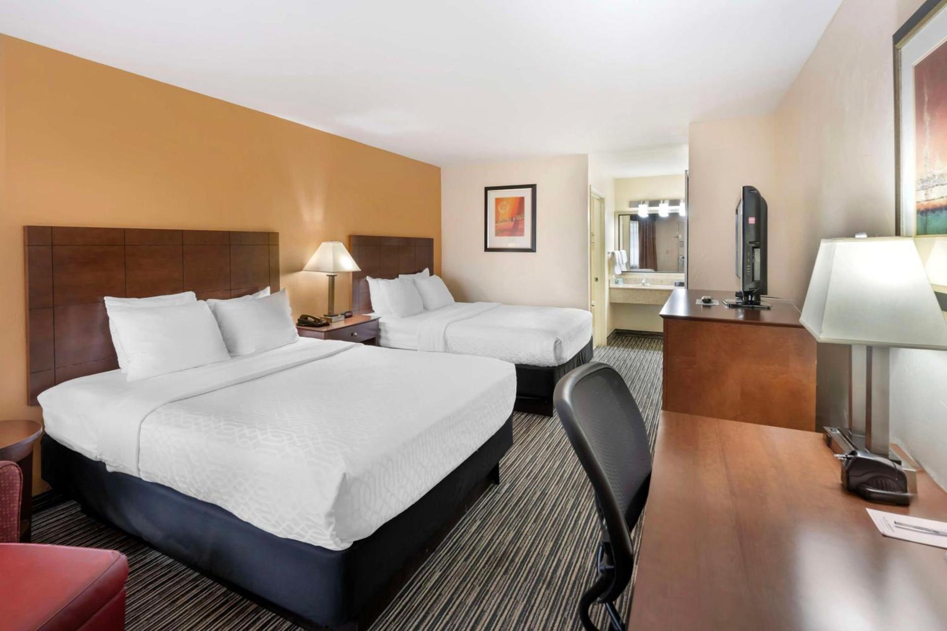 Best Western Snyder Inn photo 15