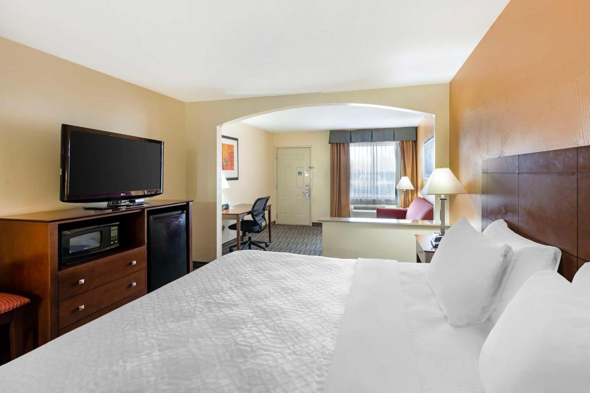 Best Western Snyder Inn photo 19