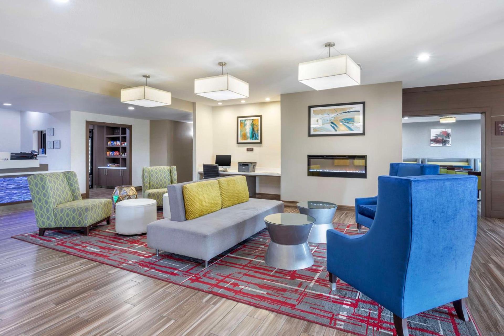 Best Western Plus Mansfield Inn & Suites photo 50