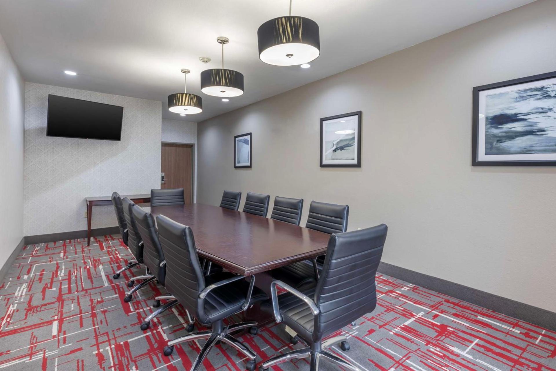 Best Western Plus Mansfield Inn & Suites photo 48