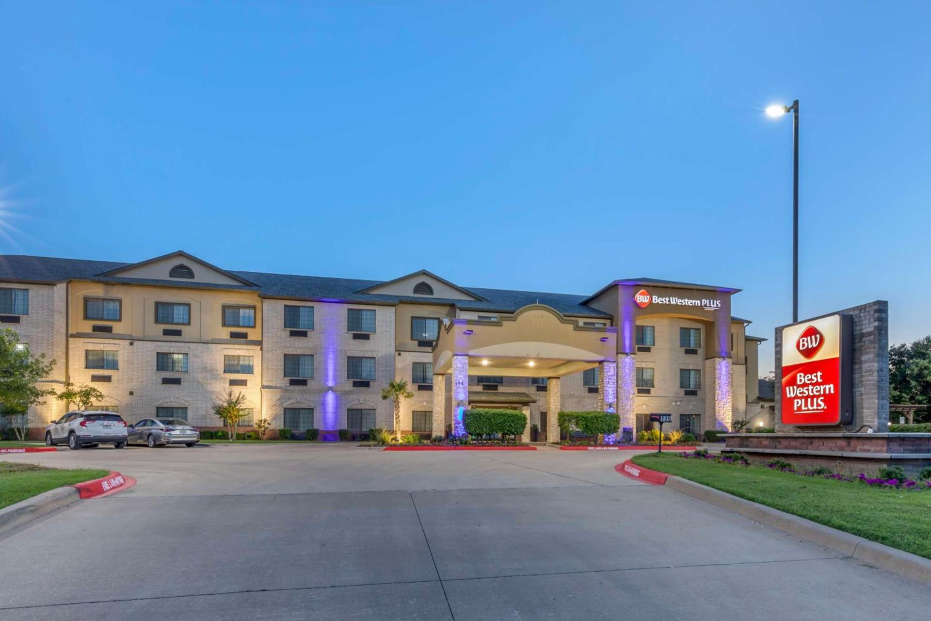 Best Western Plus Mansfield Inn & Suites — hotel in Mansfield