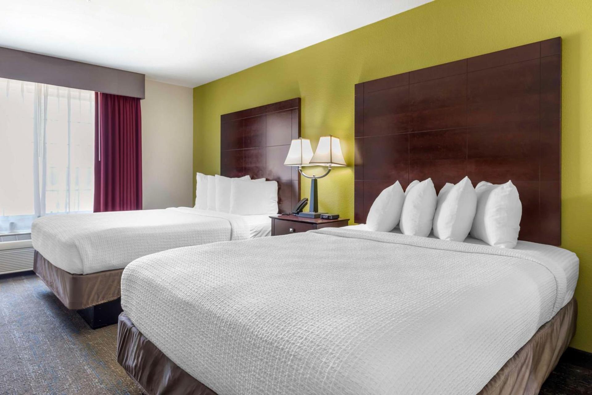 Best Western Plus Mansfield Inn & Suites photo 21
