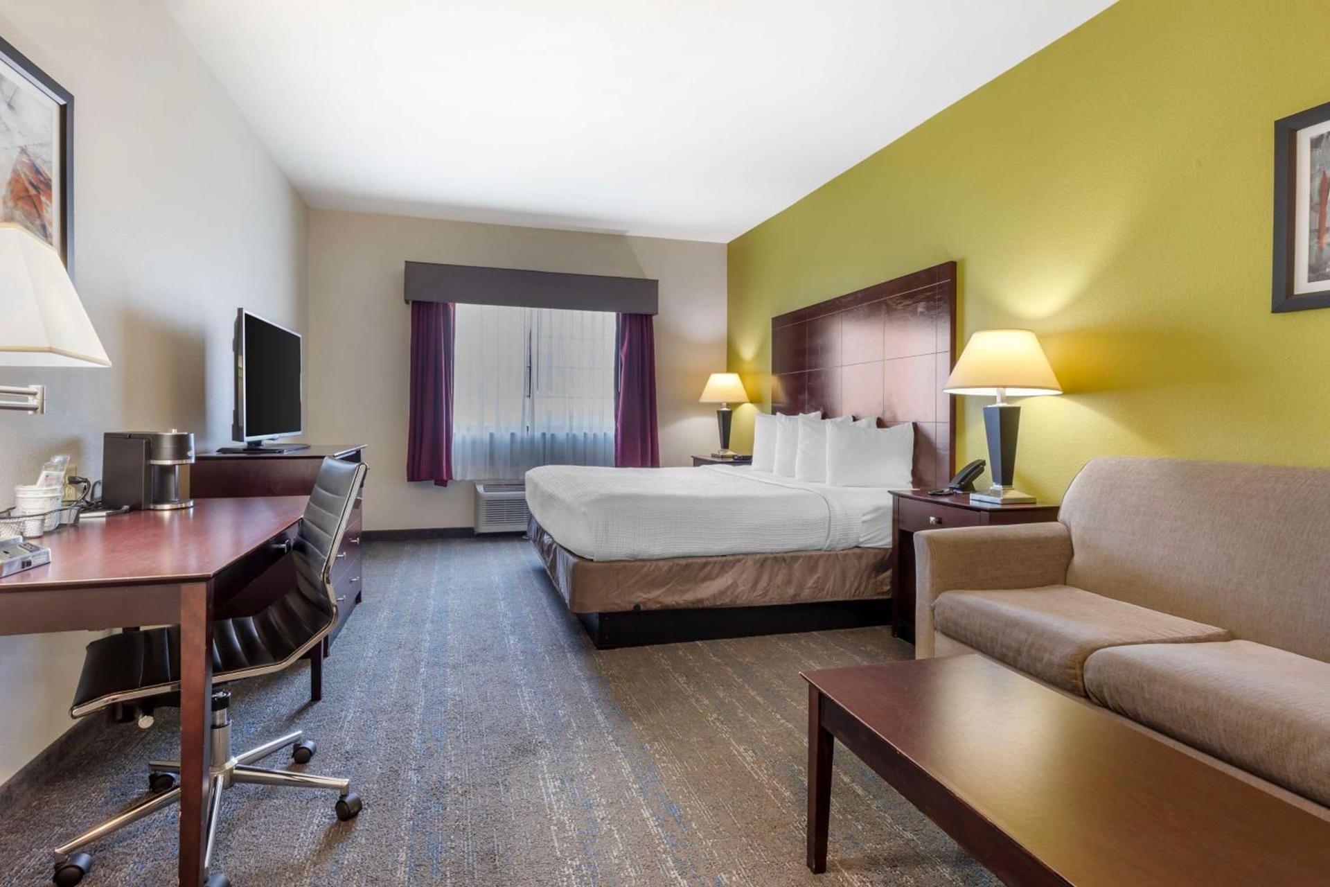 Best Western Plus Mansfield Inn & Suites photo 34