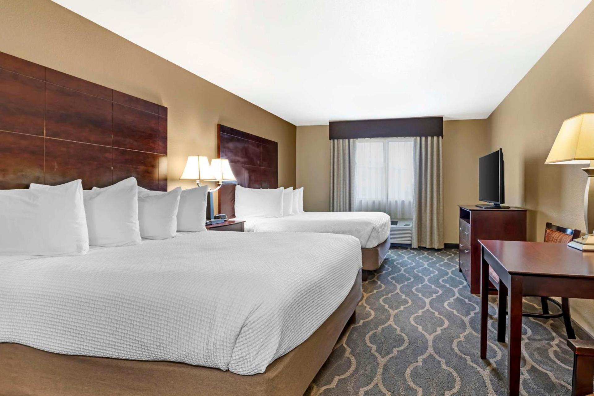Best Western Plus Burleson Inn & Suites photo 12